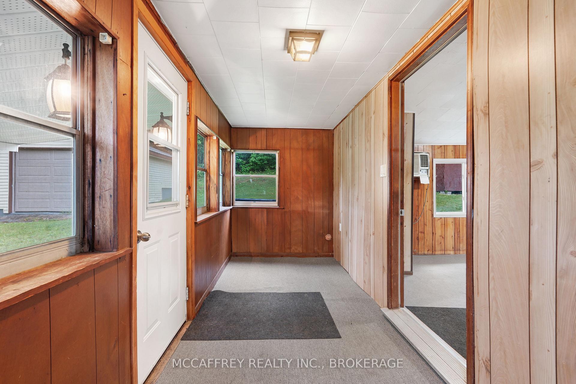 Photo 3 of 333 Burridge Road, Frontenac, Frontenac South — HOMEH
