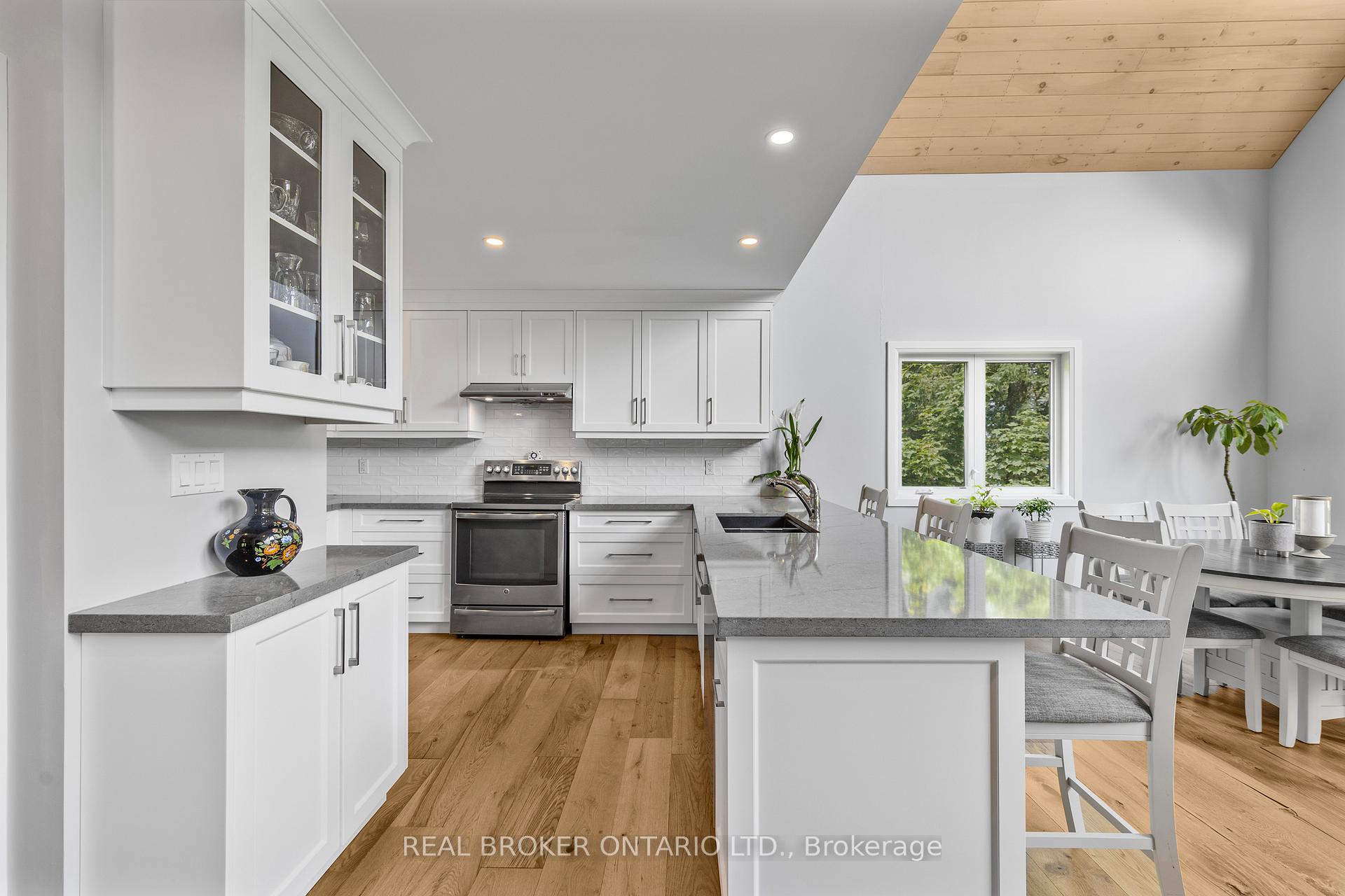 Photo 11 of 1 McKowen Road, McKellar — HOMEH