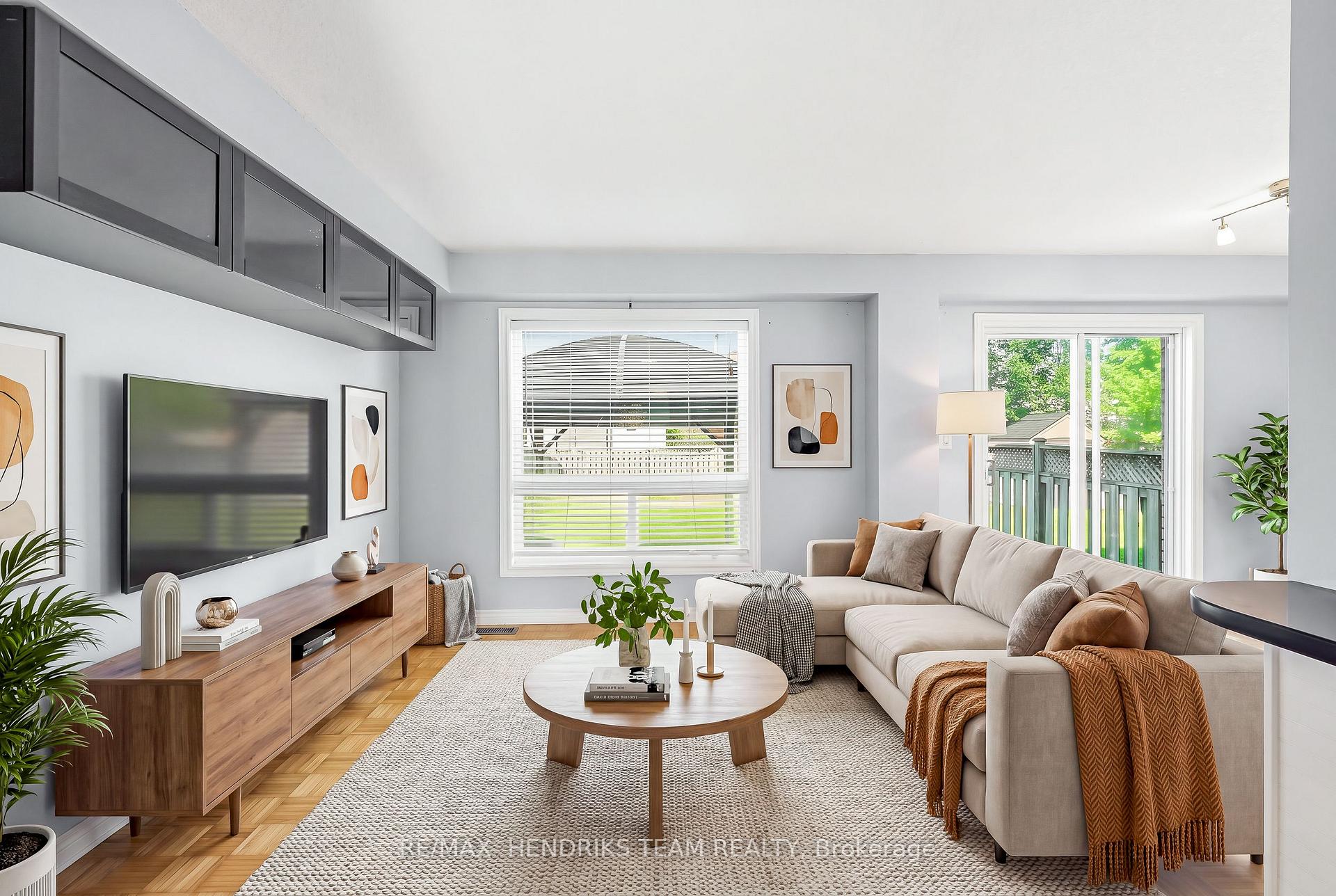 Photo 6 of 19 Mcbride Drive, St. Catharines, Rykert/Vansickle — HOMEH