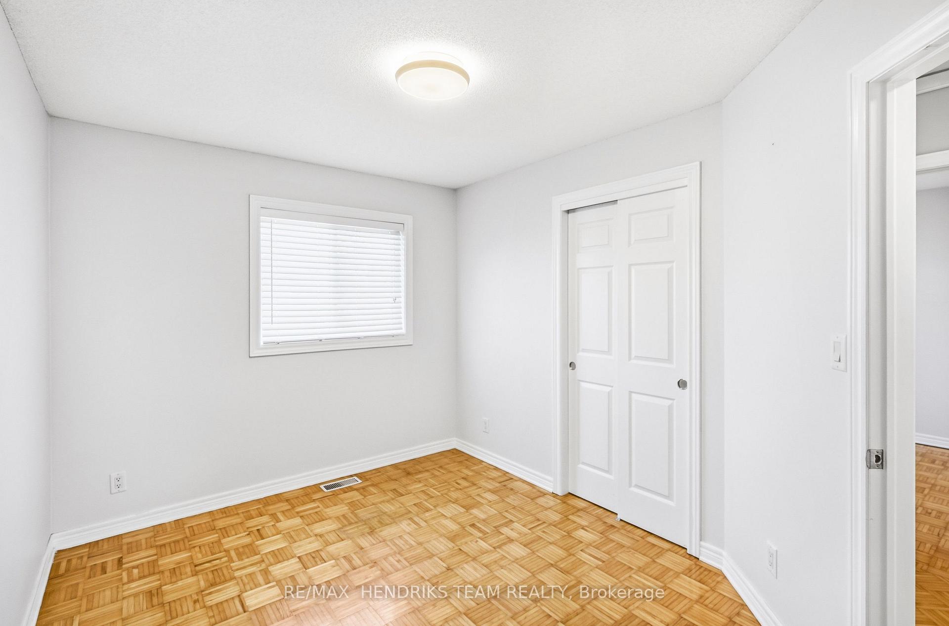 Photo 23 of 19 Mcbride Drive, St. Catharines, Rykert/Vansickle — HOMEH