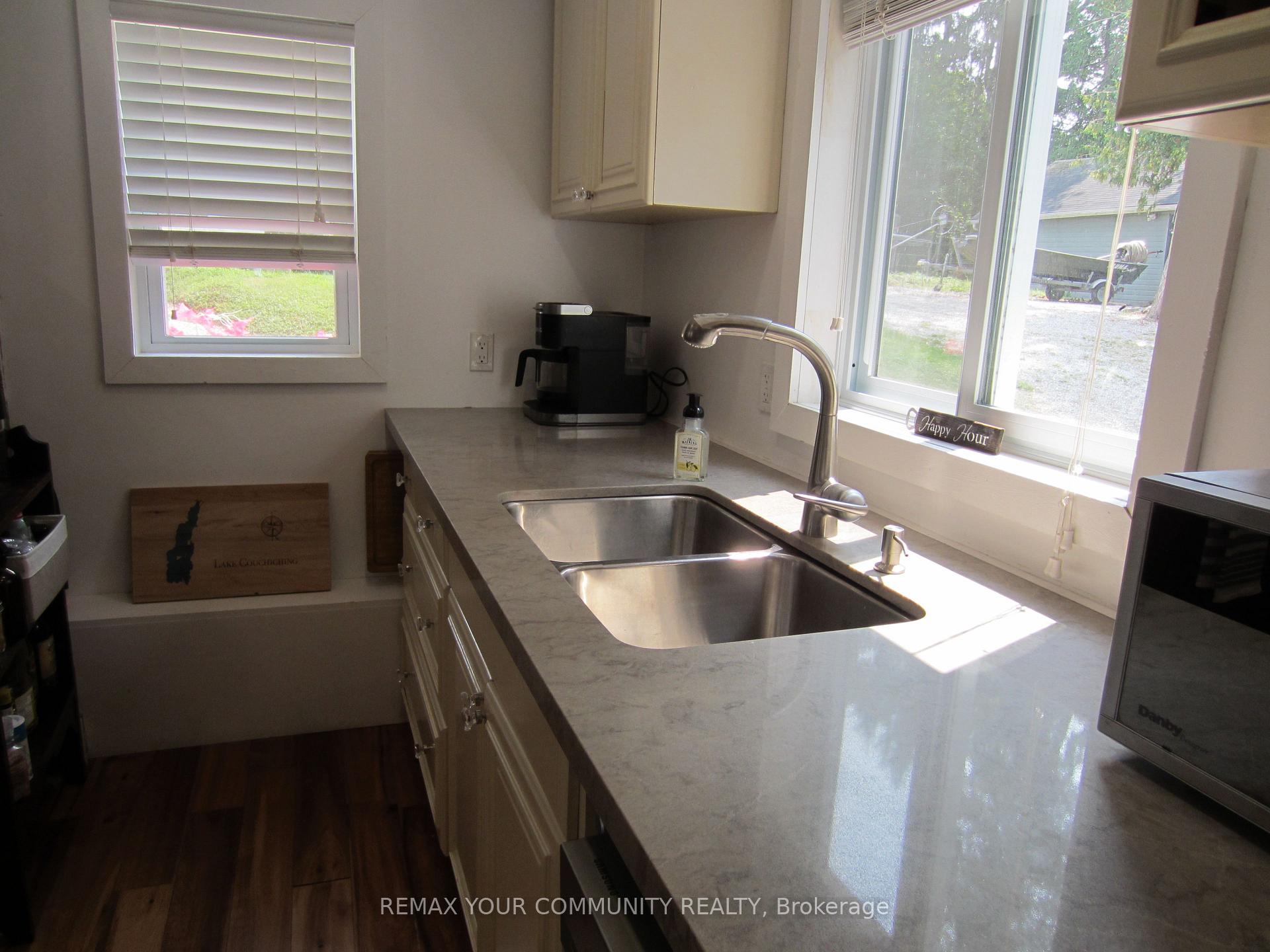 Photo 26 of 6576 Quarry Point Road, Ramara, Rural Ramara — HOMEH