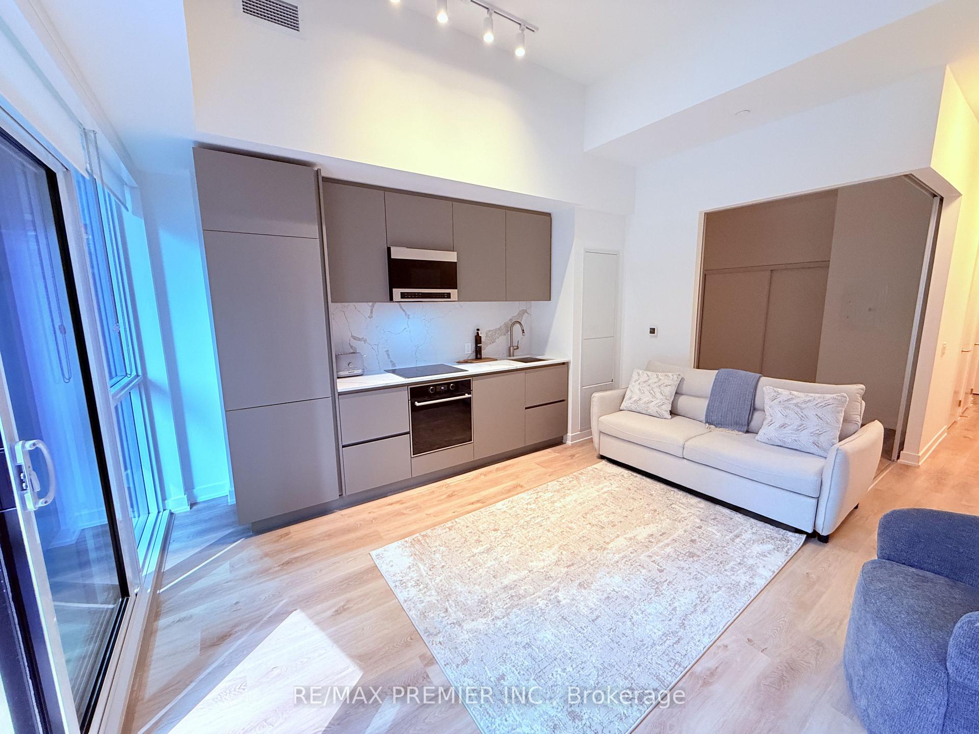 Photo 4 of Unit 410S, 110 Broadway Avenue, Toronto, Mount Pleasant West — HOMEH