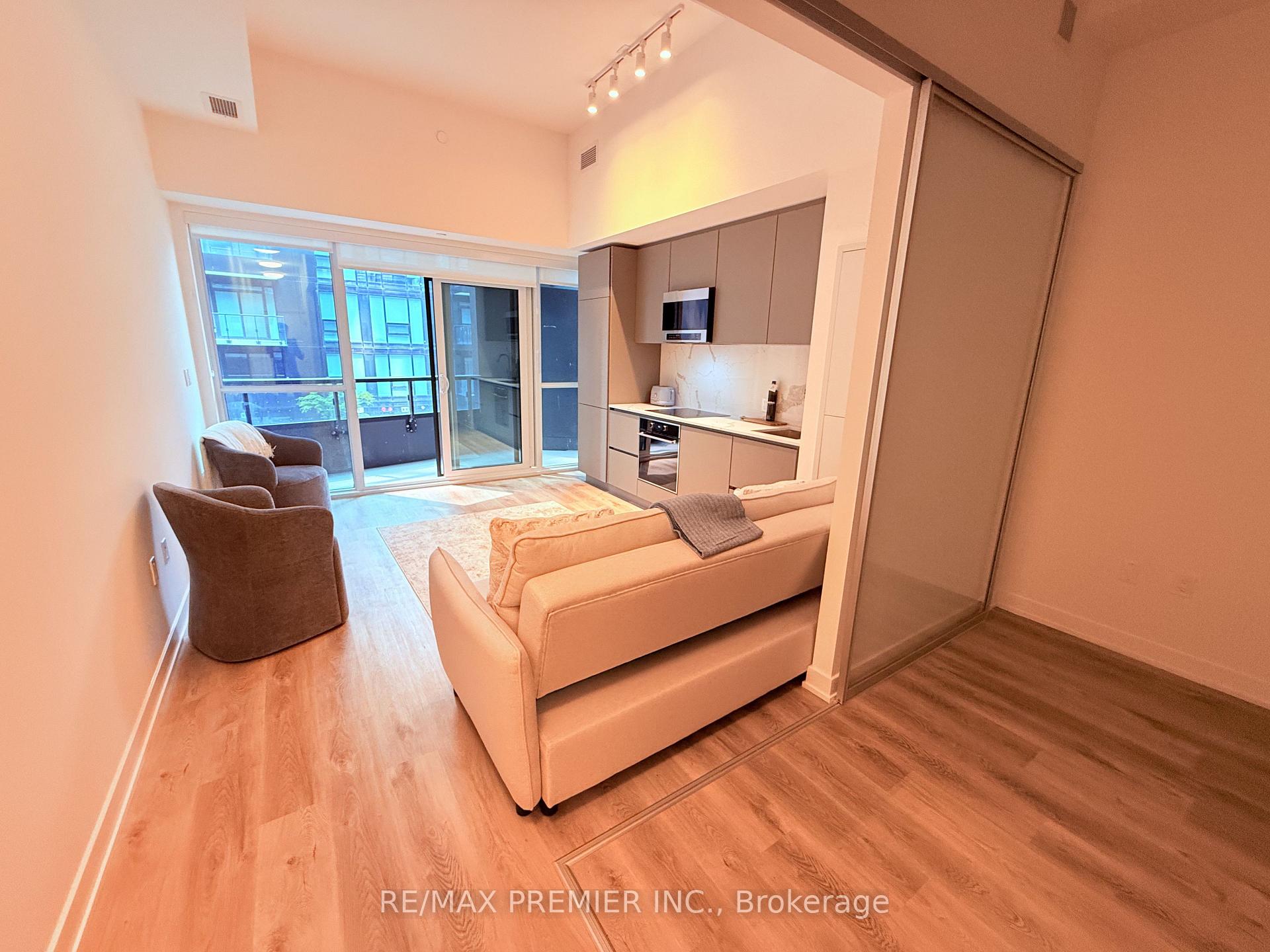 Photo 9 of Unit 410S, 110 Broadway Avenue, Toronto, Mount Pleasant West — HOMEH