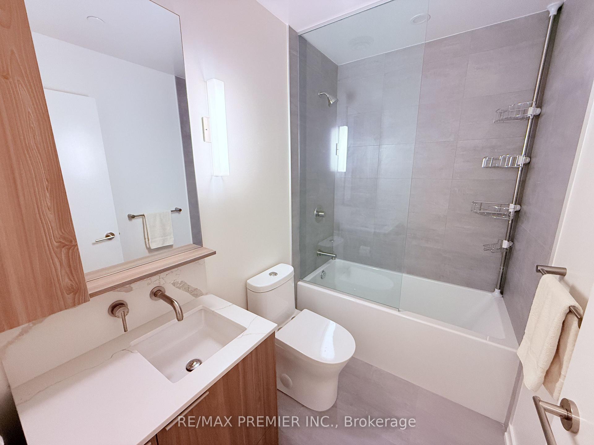 Photo 12 of Unit 410S, 110 Broadway Avenue, Toronto, Mount Pleasant West — HOMEH