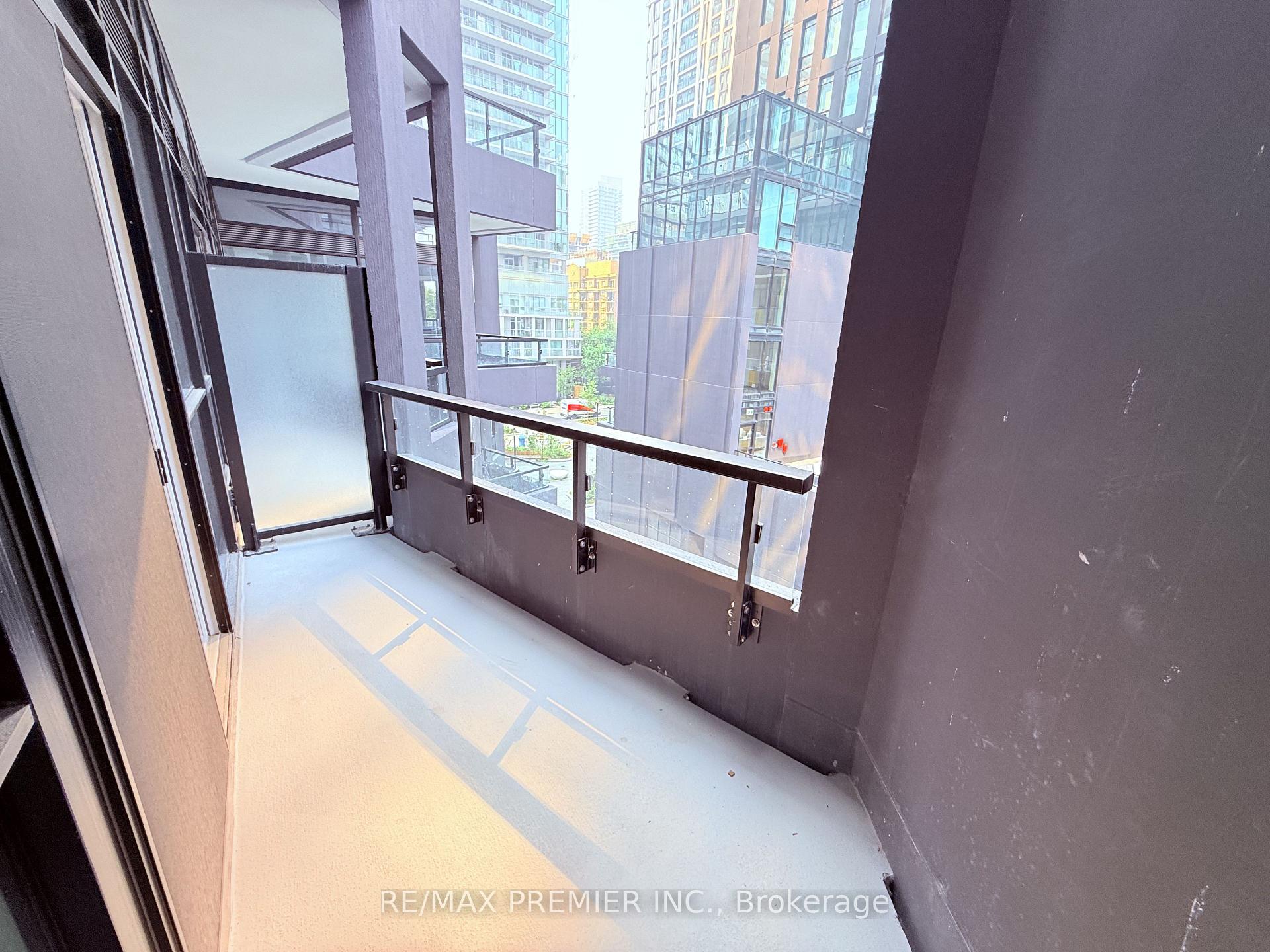 Photo 17 of Unit 410S, 110 Broadway Avenue, Toronto, Mount Pleasant West — HOMEH