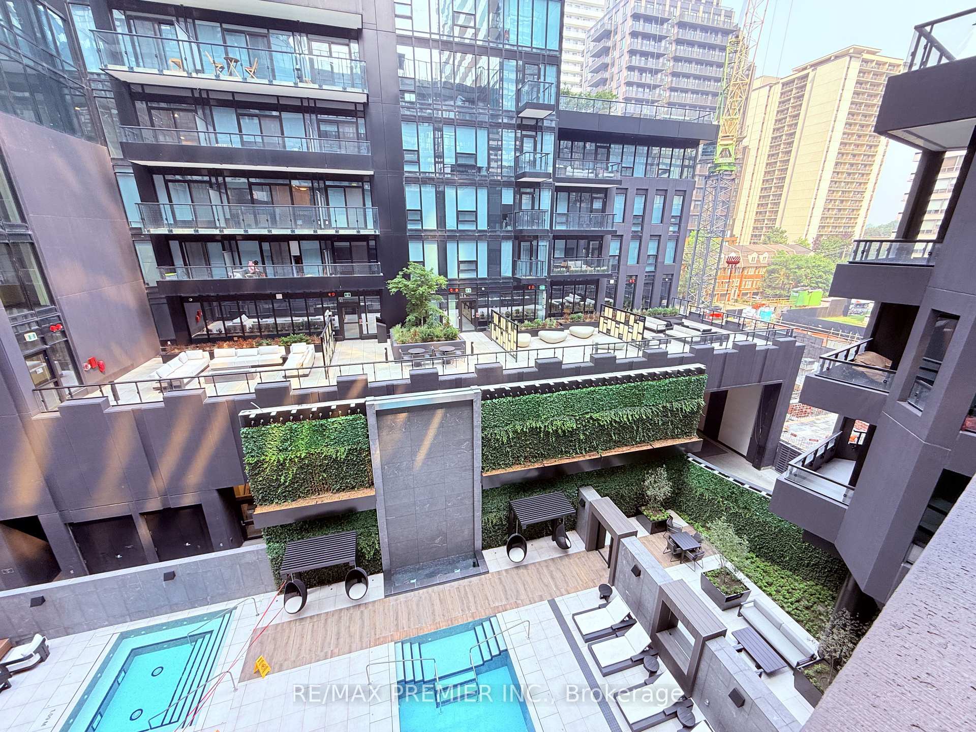Photo 18 of Unit 410S, 110 Broadway Avenue, Toronto, Mount Pleasant West — HOMEH