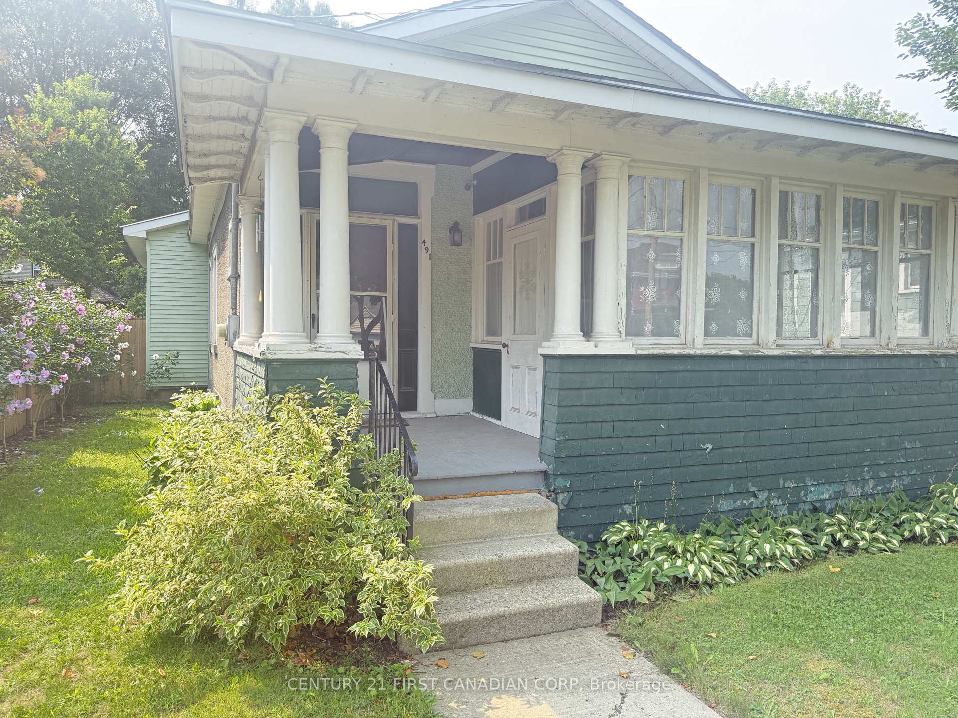 Photo 3 of 491 Central Avenue, London, East F — HOMEH