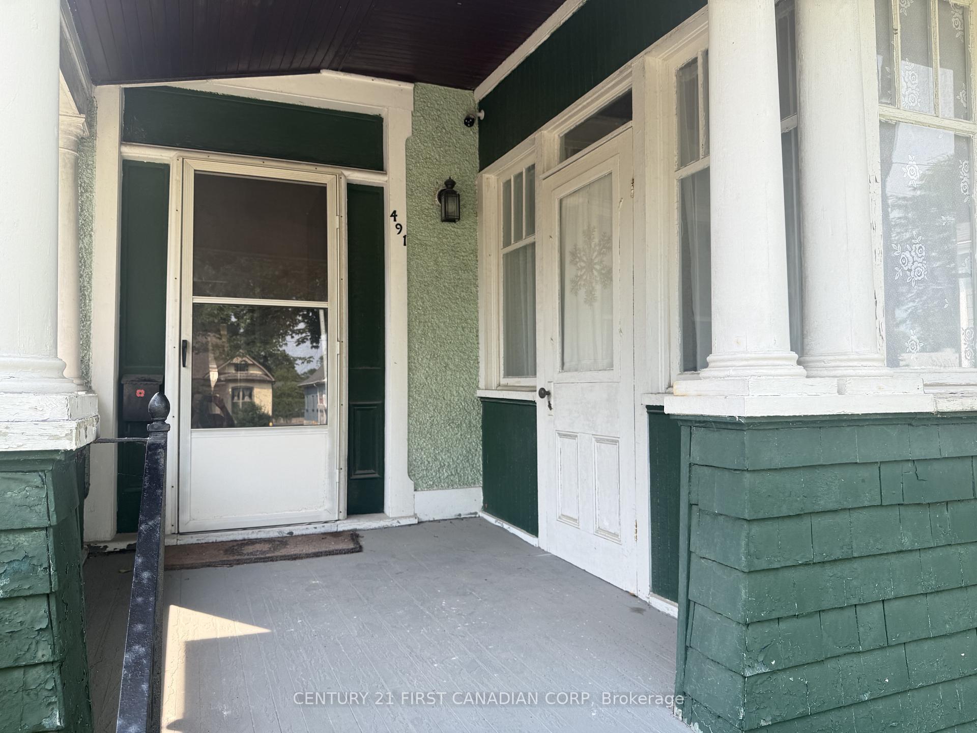 Photo 4 of 491 Central Avenue, London, East F — HOMEH