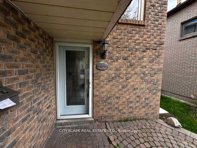 Photo 4 of 82 Chatfield Drive, Ajax, Central West — HOMEH