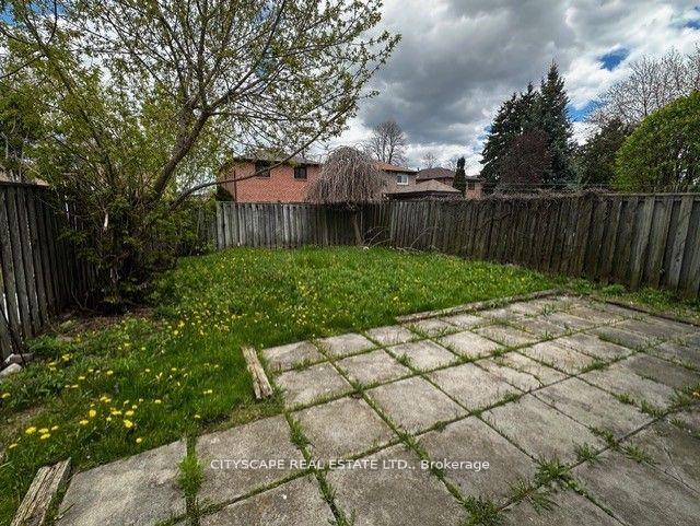 Photo 9 of 82 Chatfield Drive, Ajax, Central West — HOMEH