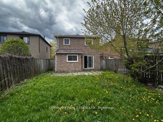 Photo 10 of 82 Chatfield Drive, Ajax, Central West — HOMEH