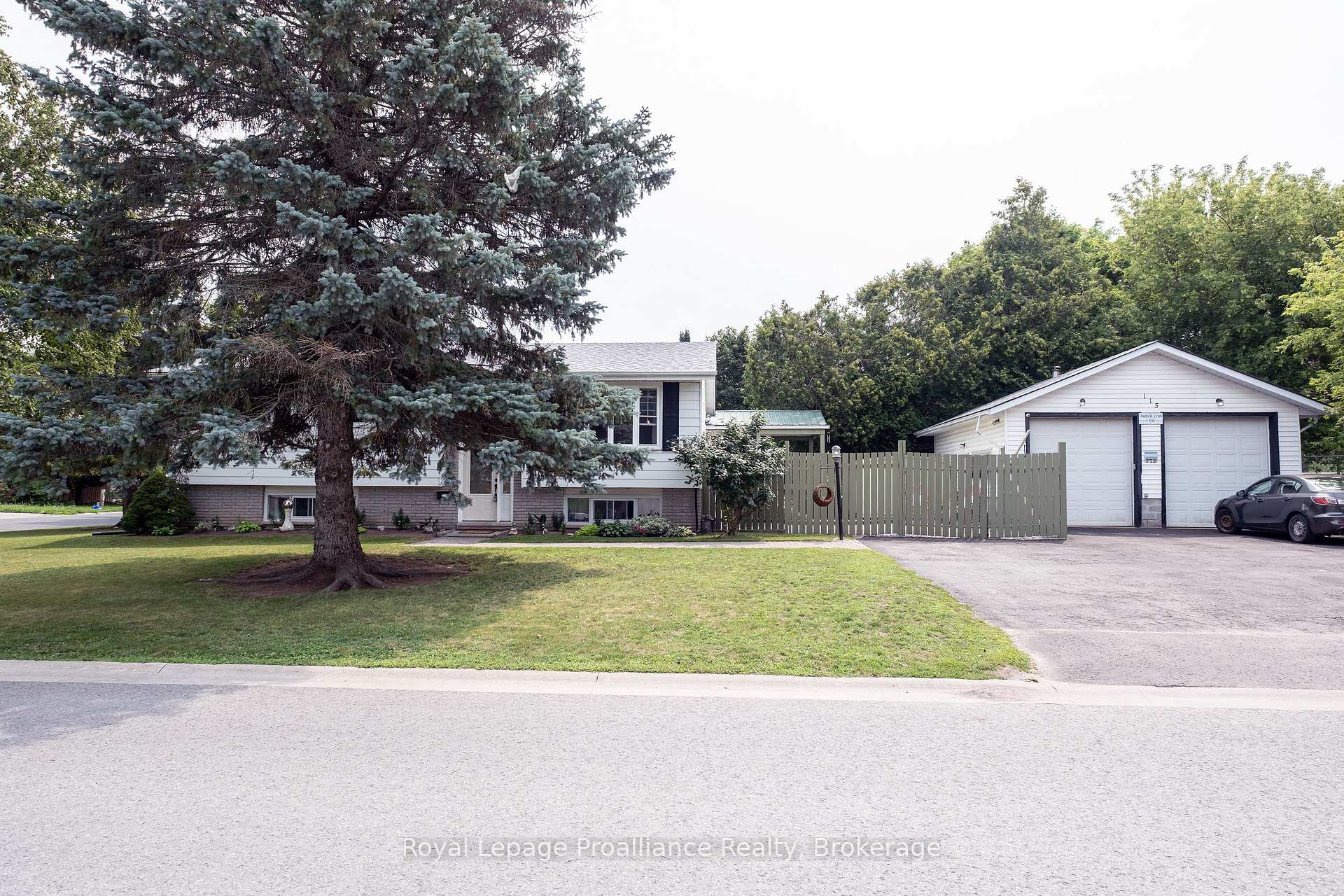 Photo 65 of 115 Nicholas Street, Quinte West, Trenton Ward — HOMEH
