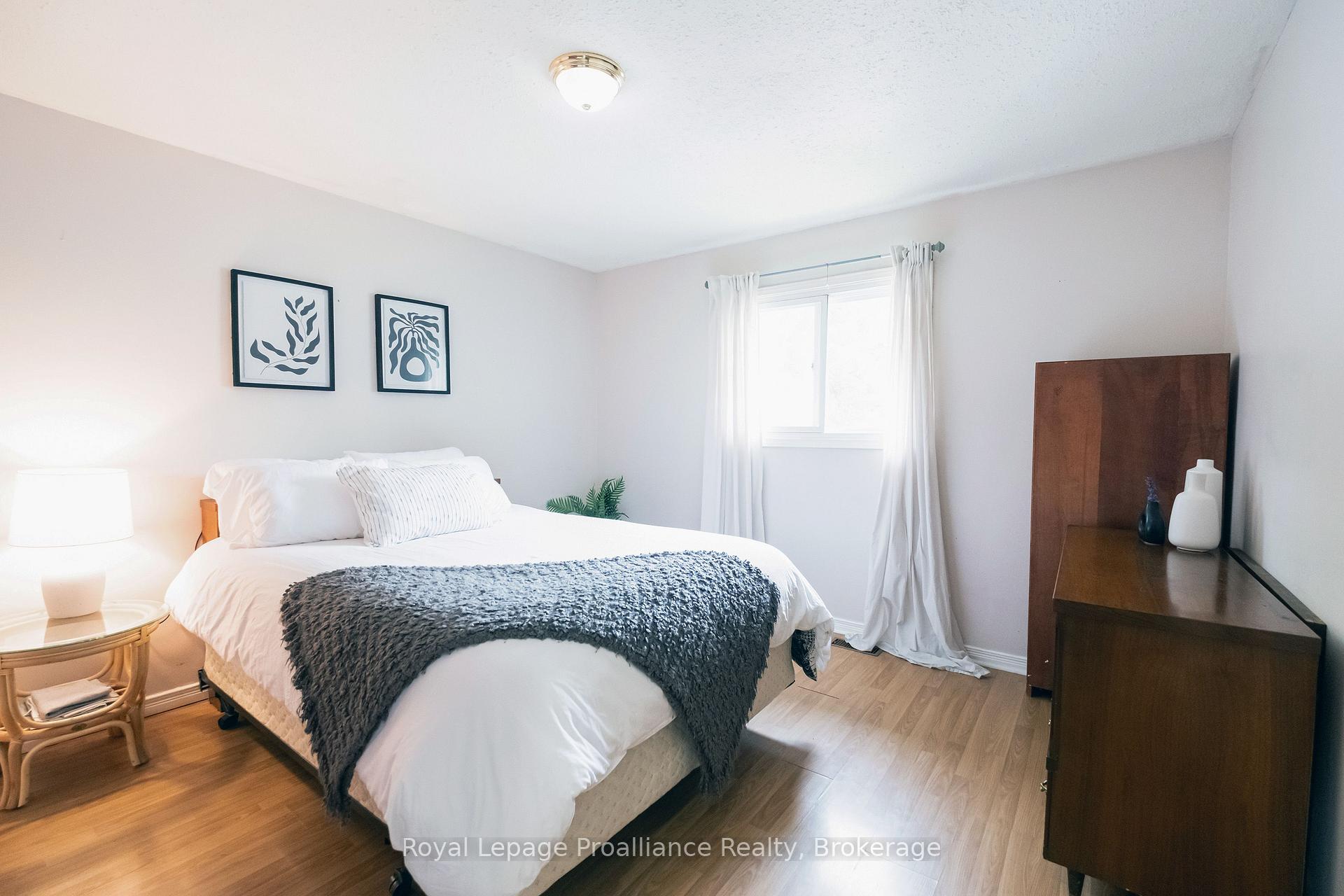 Photo 25 of 115 Nicholas Street, Quinte West, Trenton Ward — HOMEH