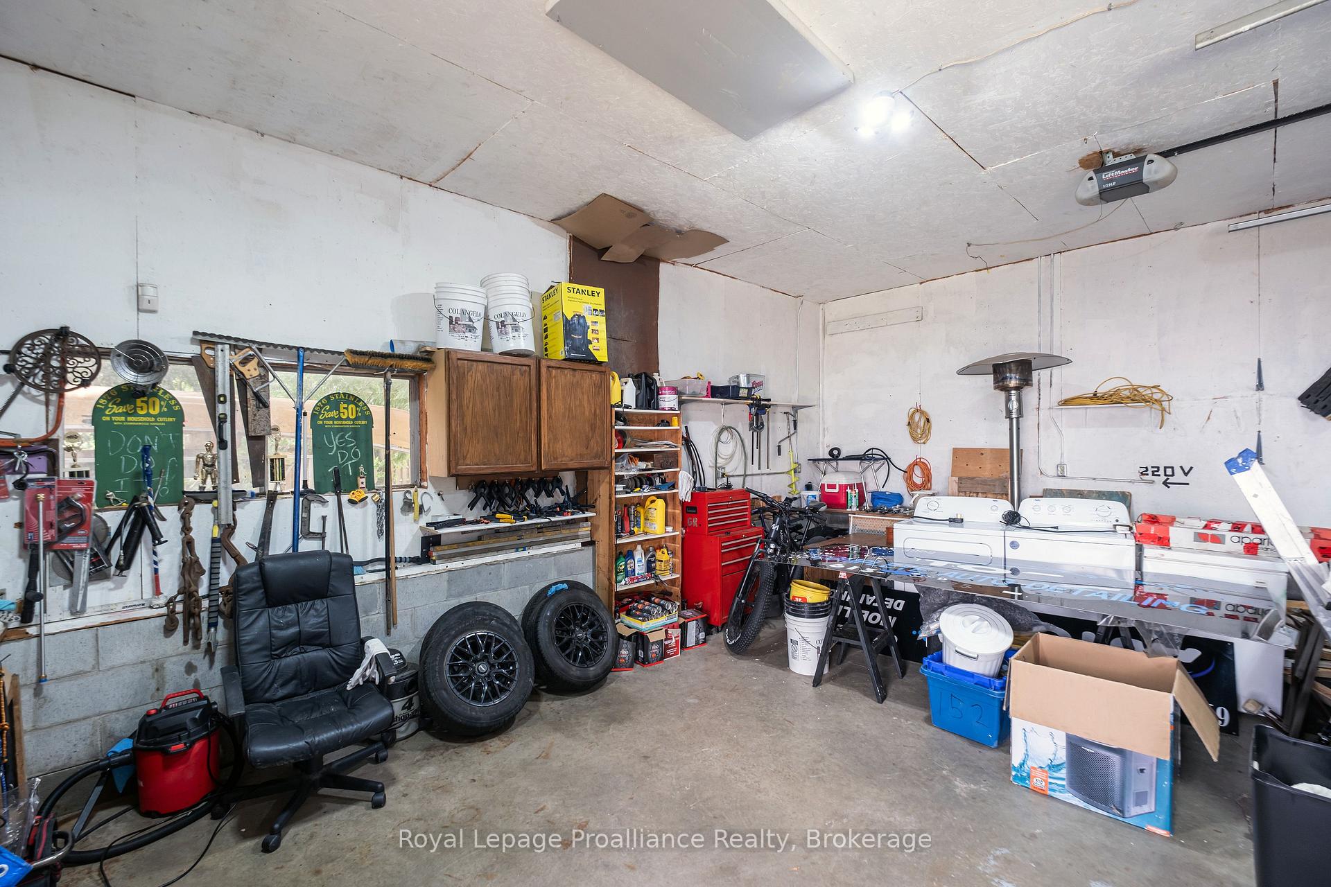 Photo 59 of 115 Nicholas Street, Quinte West, Trenton Ward — HOMEH