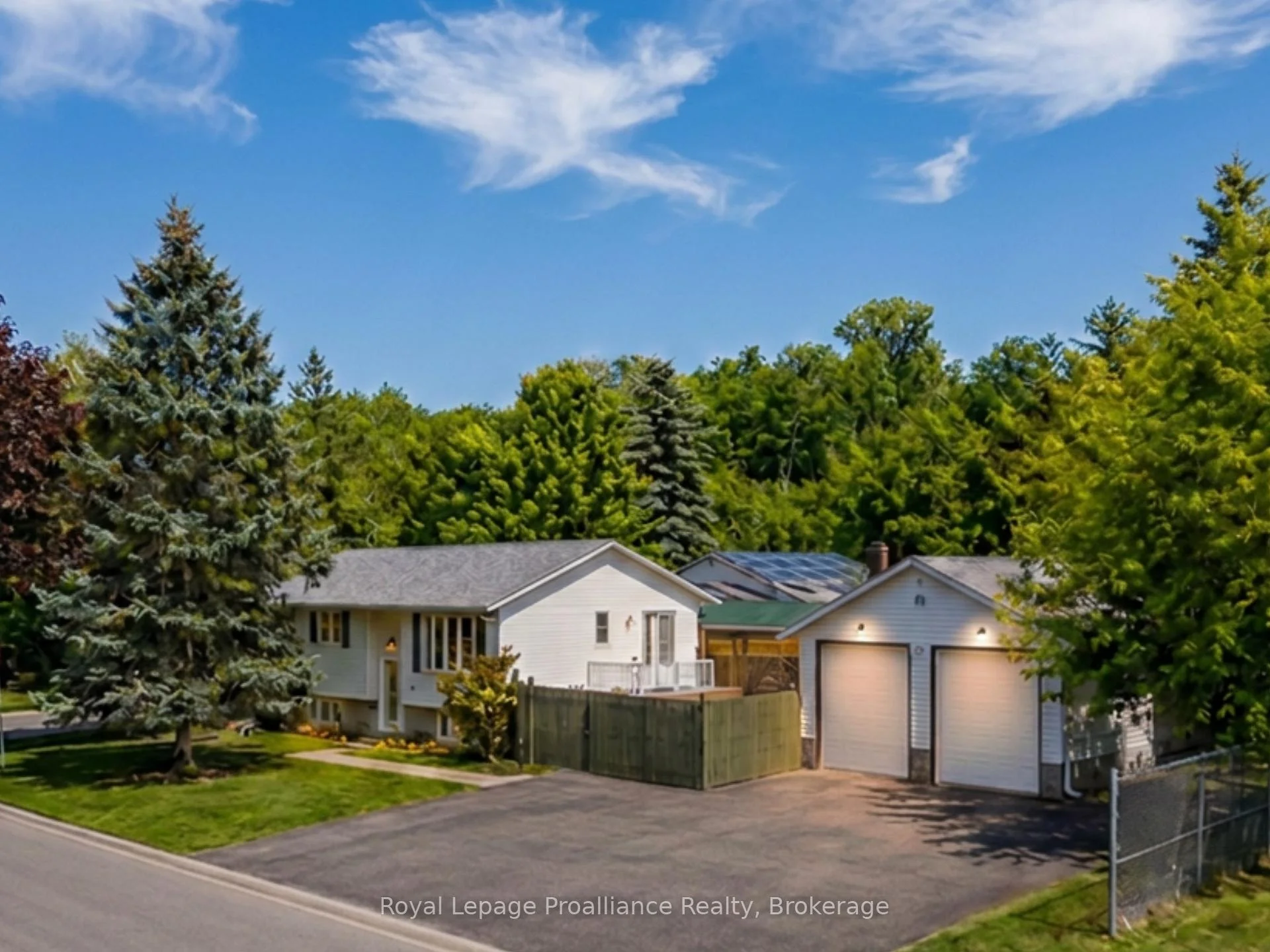 Photo 60 of 115 Nicholas Street, Quinte West, Trenton Ward — HOMEH