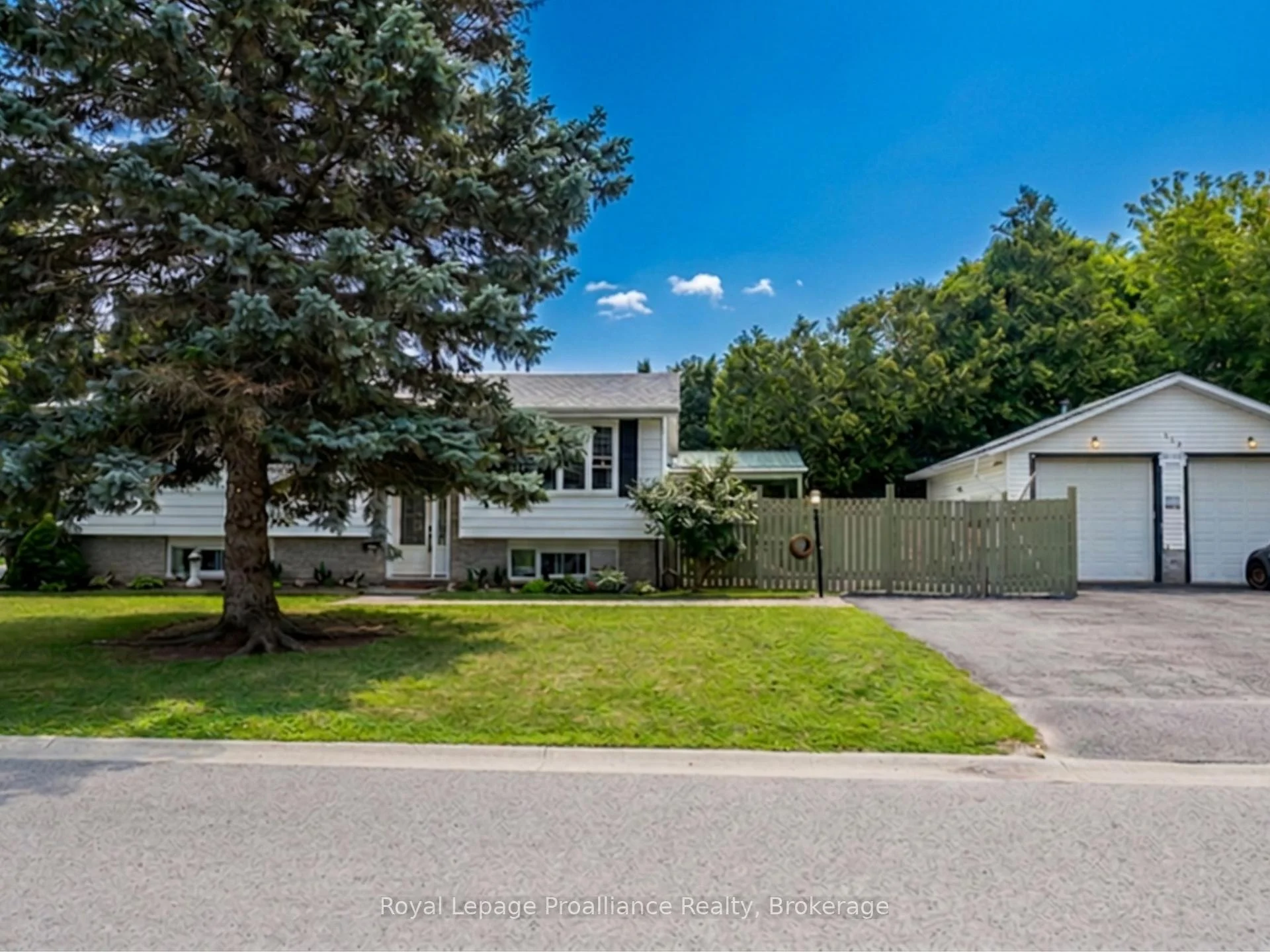 Photo 47 of 115 Nicholas Street, Quinte West, Trenton Ward — HOMEH
