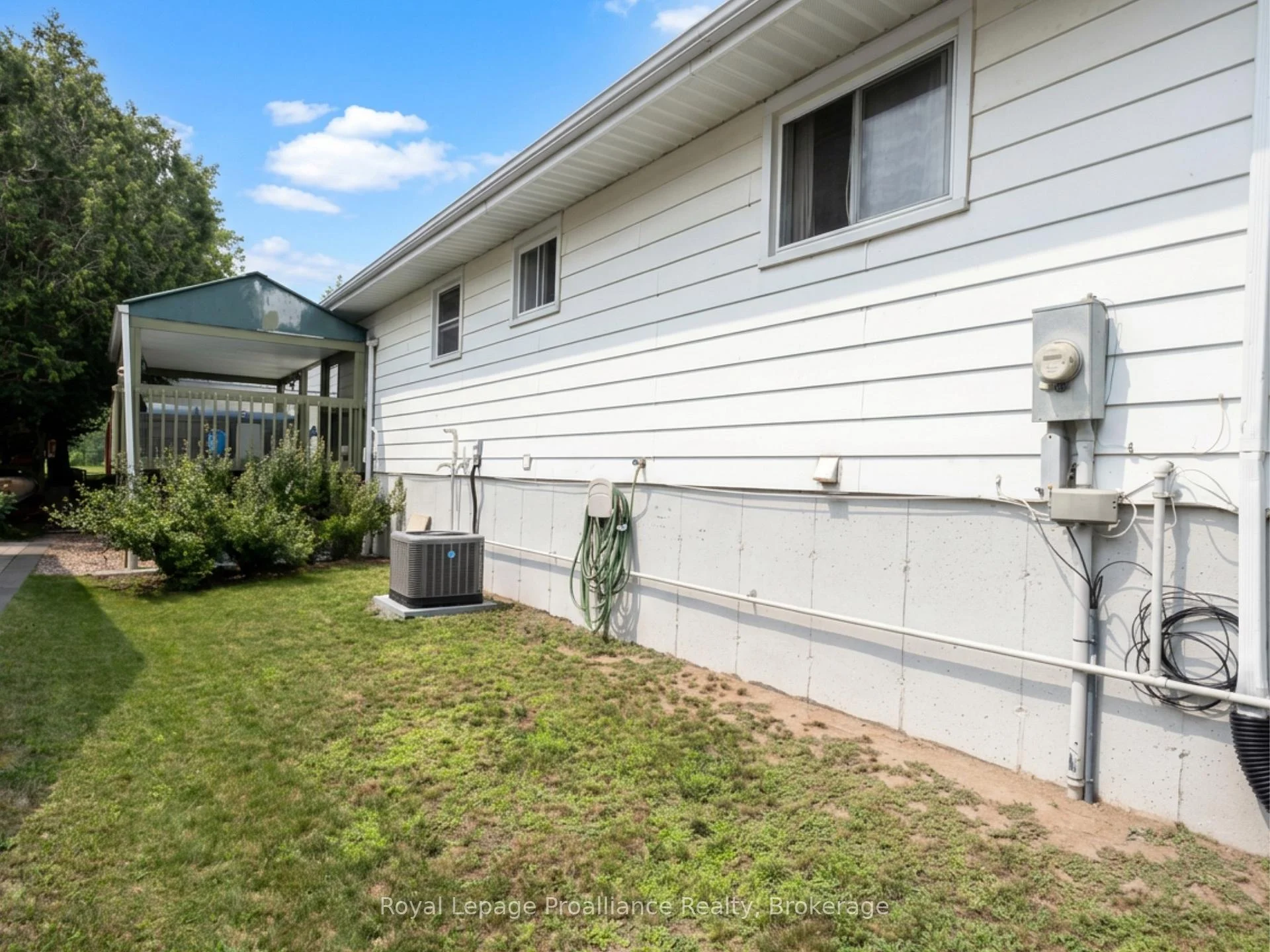 Photo 48 of 115 Nicholas Street, Quinte West, Trenton Ward — HOMEH