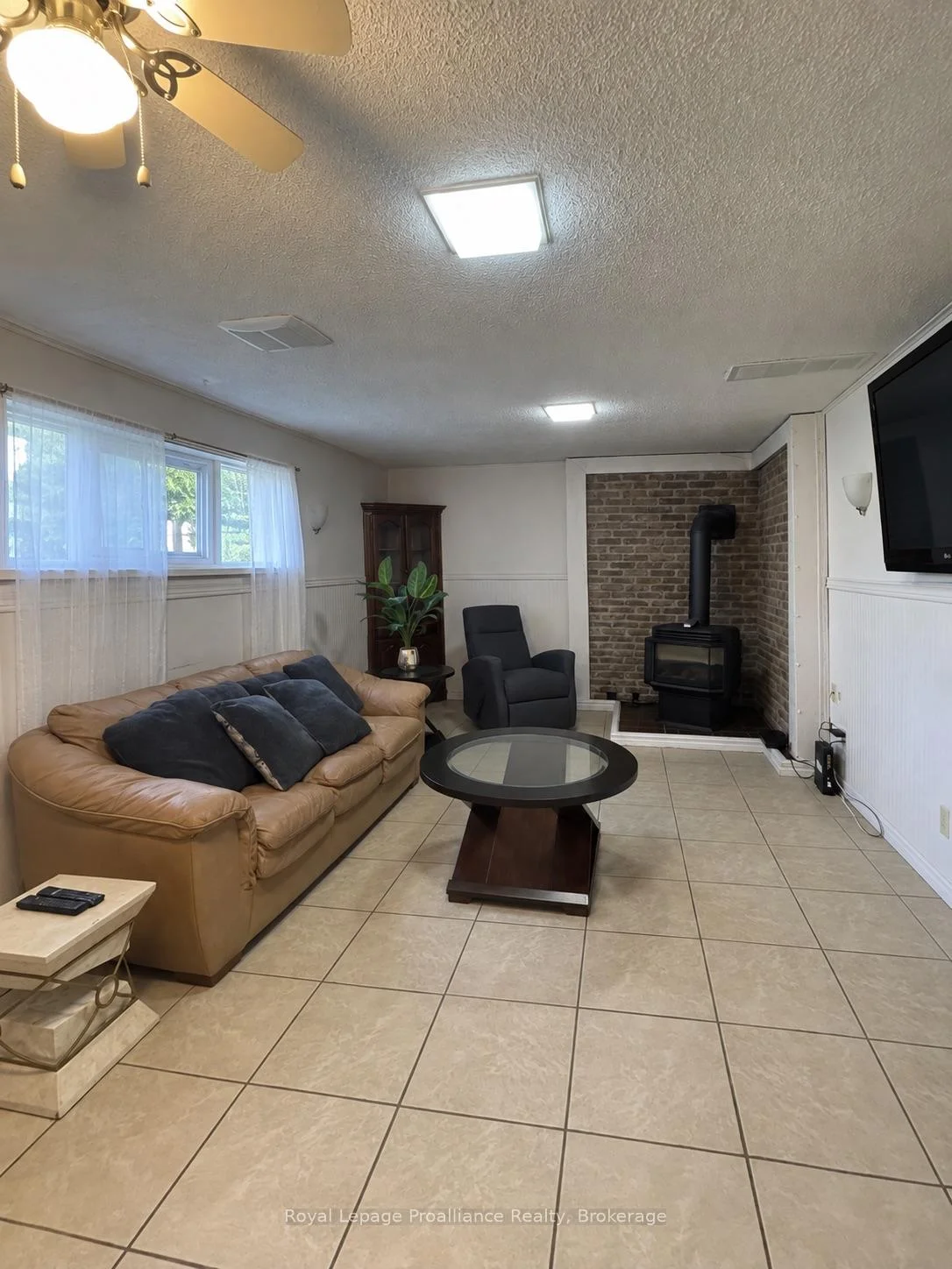 Photo 34 of 115 Nicholas Street, Quinte West, Trenton Ward — HOMEH
