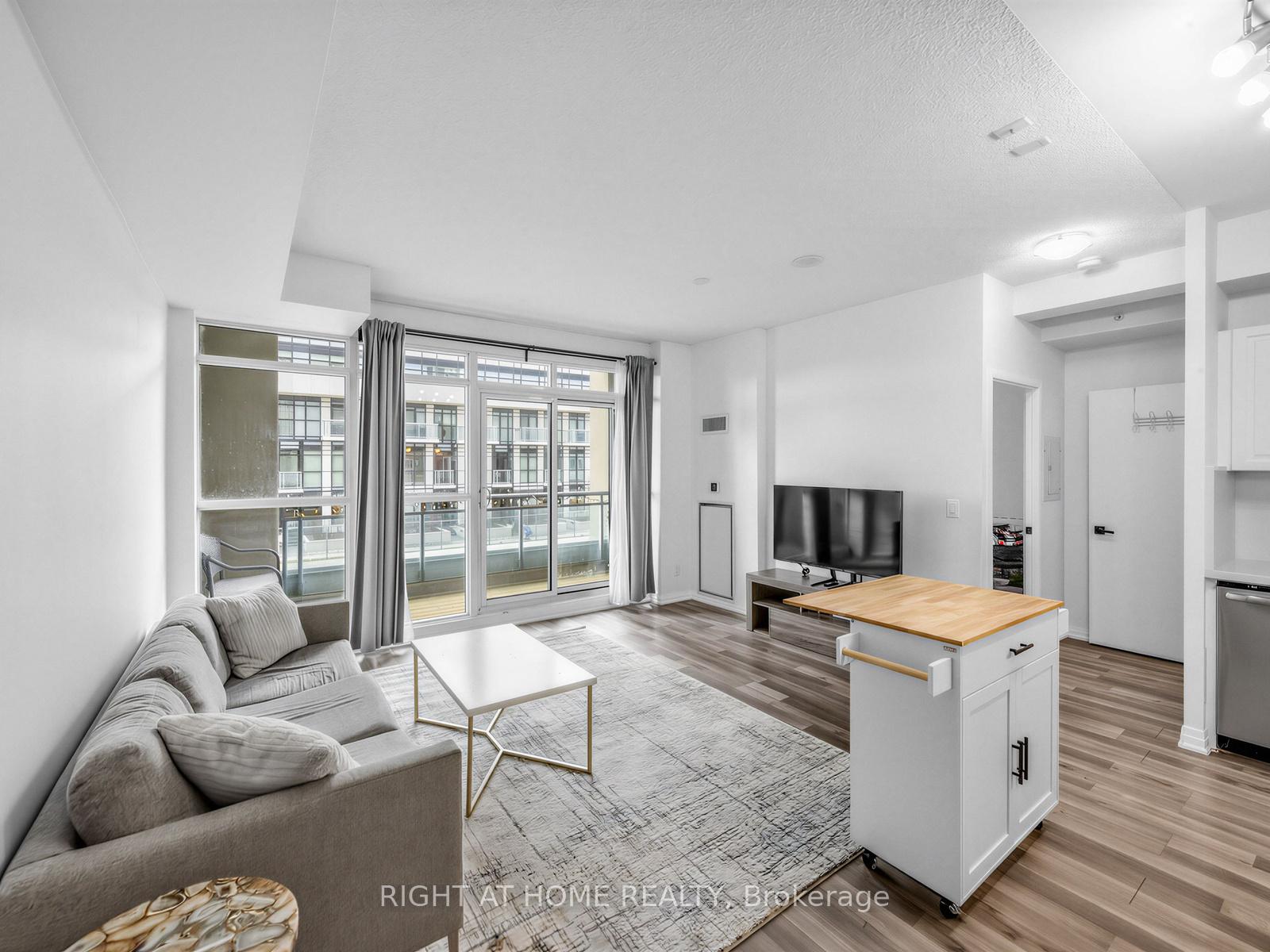 Photo 5 of Unit 208, 155 Legion Road N, Etobicoke, Mimico — HOMEH