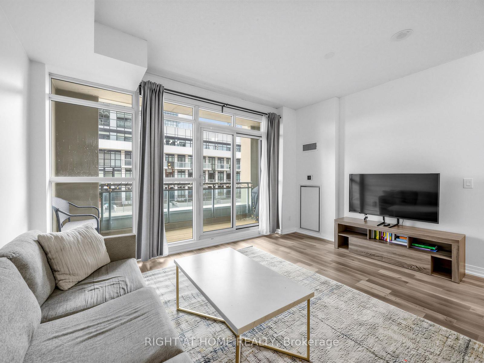 Photo 6 of Unit 208, 155 Legion Road N, Etobicoke, Mimico — HOMEH