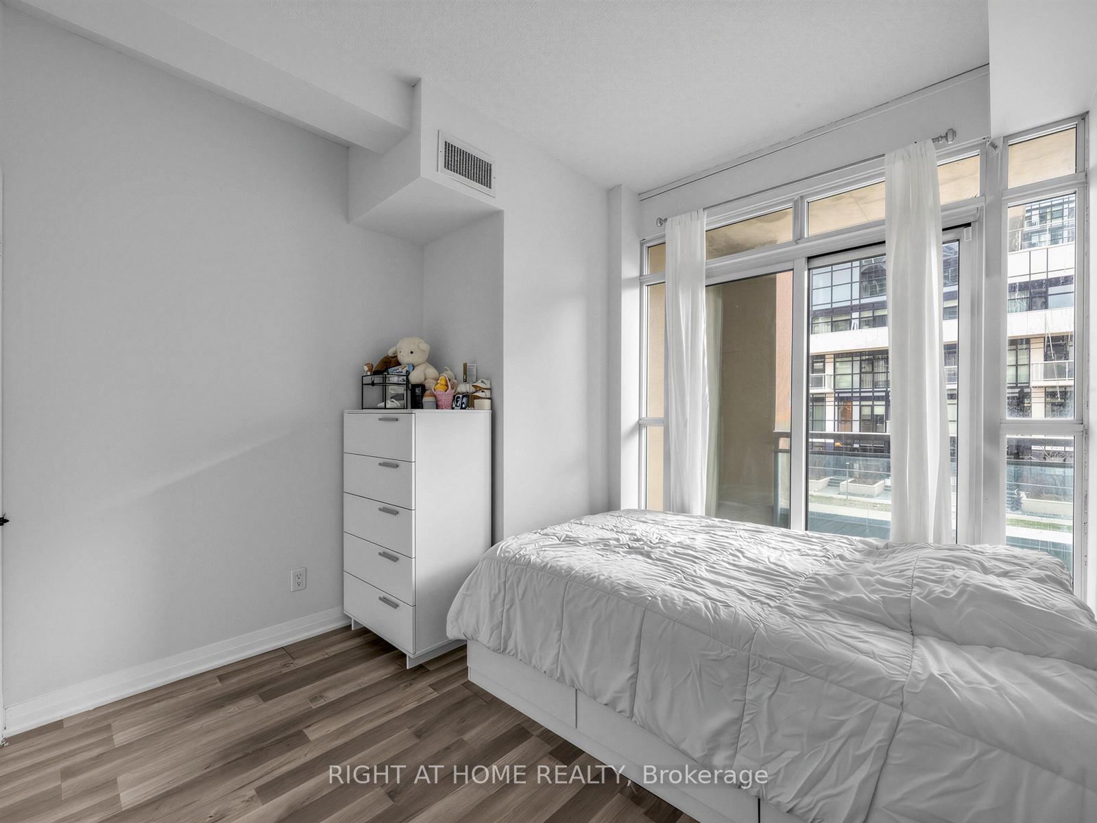 Photo 20 of Unit 208, 155 Legion Road N, Etobicoke, Mimico — HOMEH