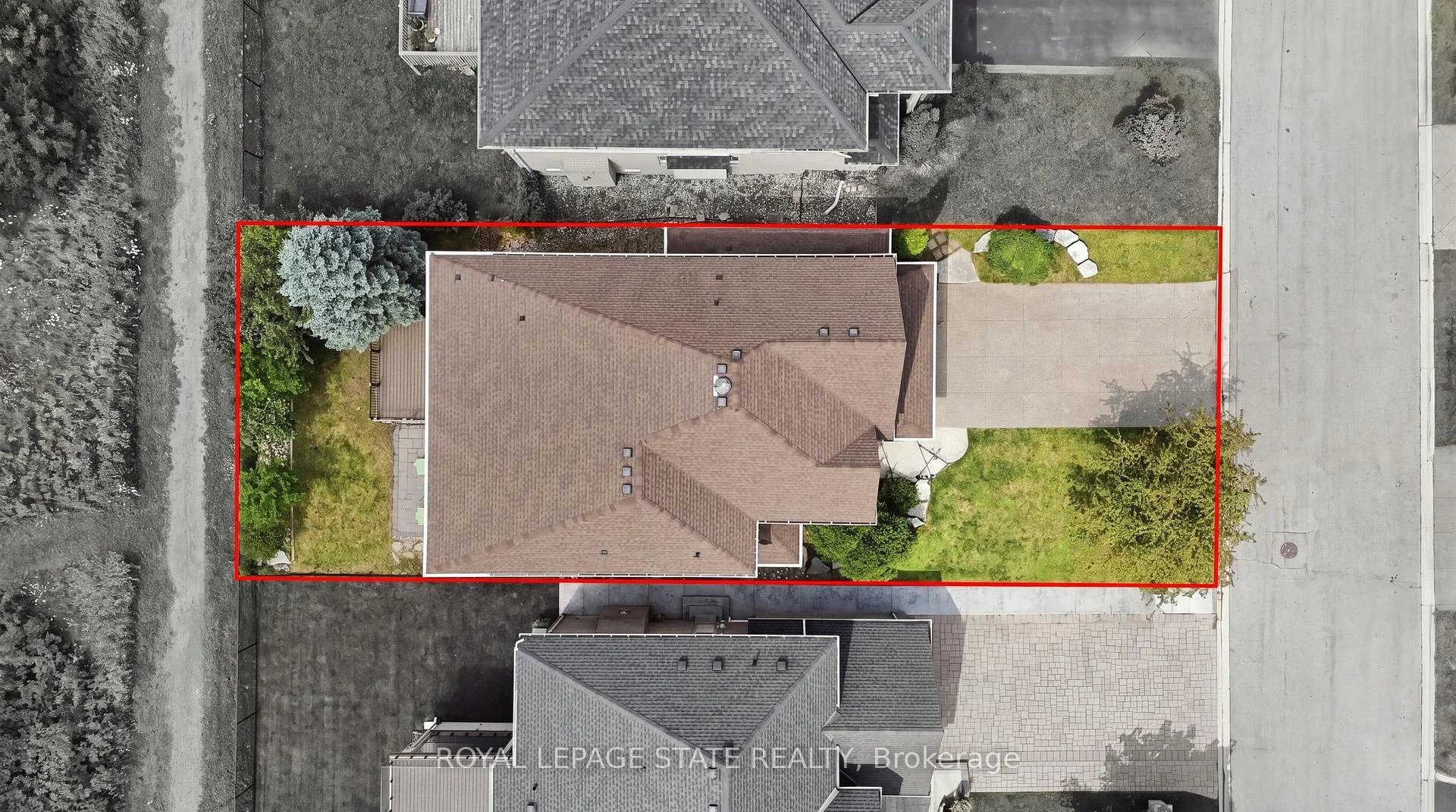 Photo 15 of 64 Joshua Avenue, Hamilton, Meadowlands — HOMEH
