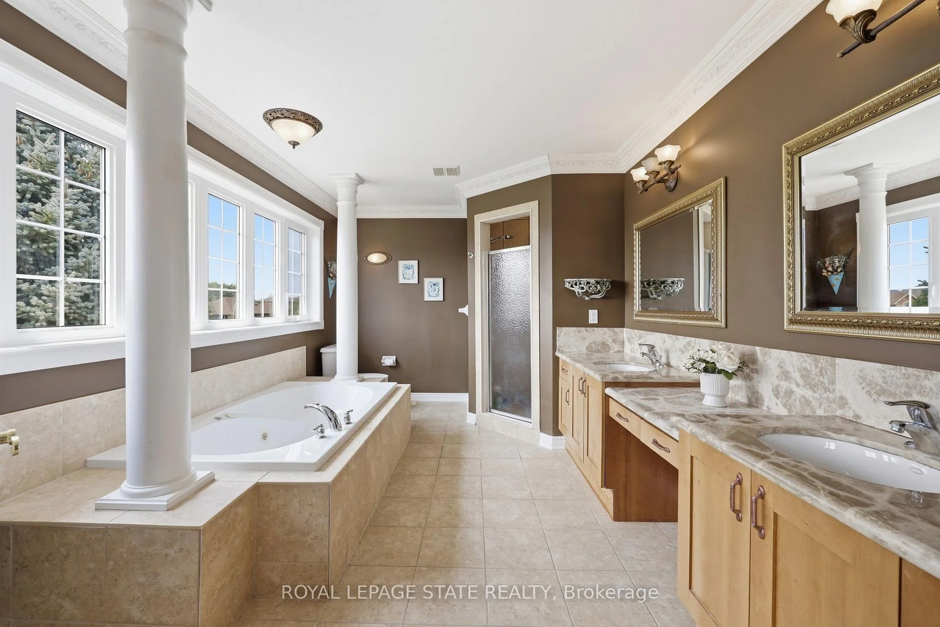 Photo 77 of 64 Joshua Avenue, Hamilton, Meadowlands — HOMEH