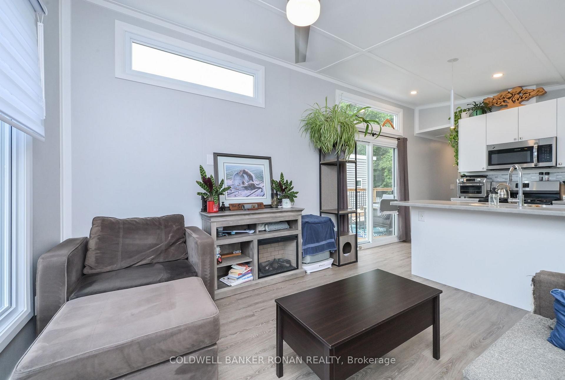 Photo 10 of Unit 4, 285 Cryderman Side Road, Georgina, Baldwin — HOMEH