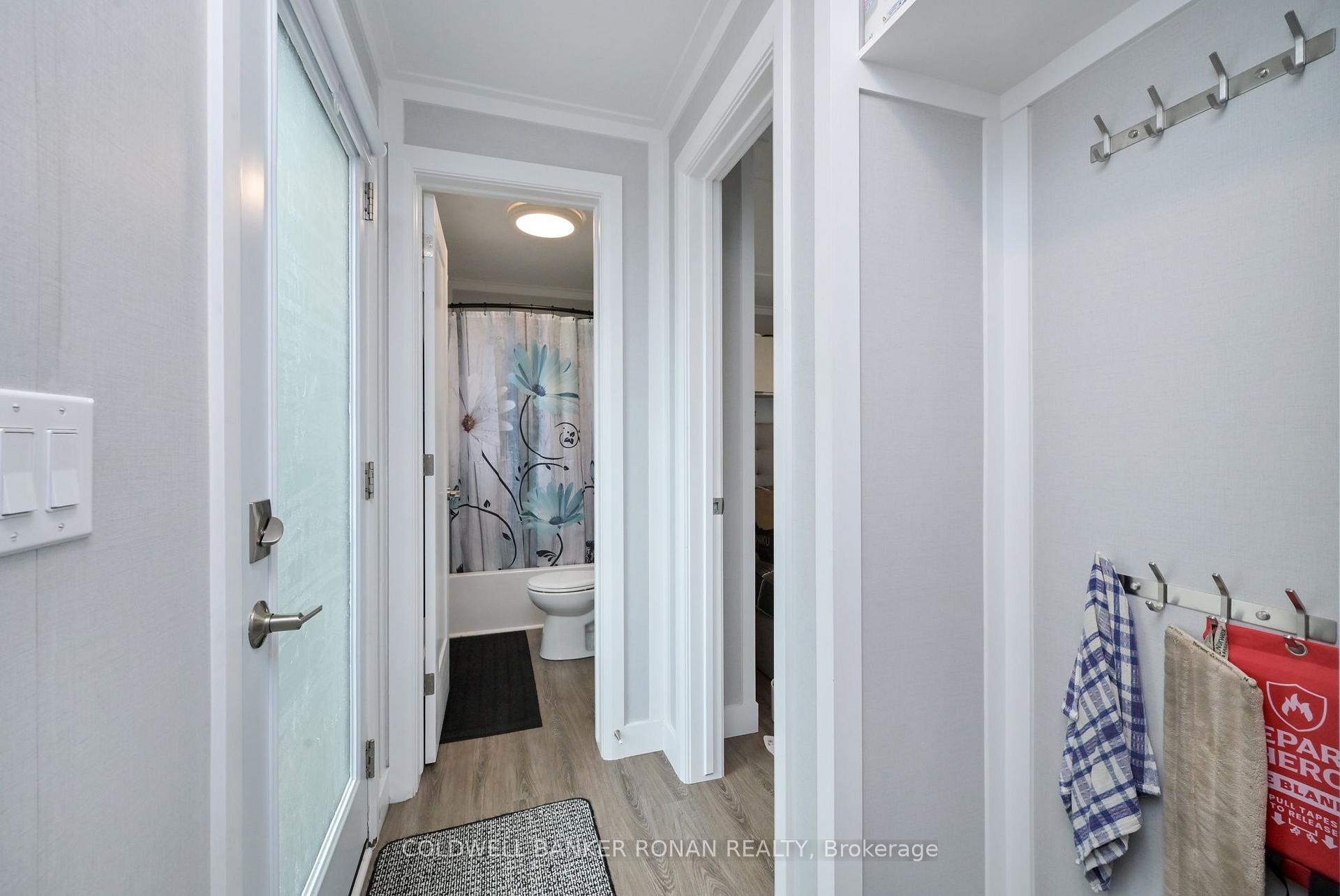 Photo 12 of Unit 4, 285 Cryderman Side Road, Georgina, Baldwin — HOMEH