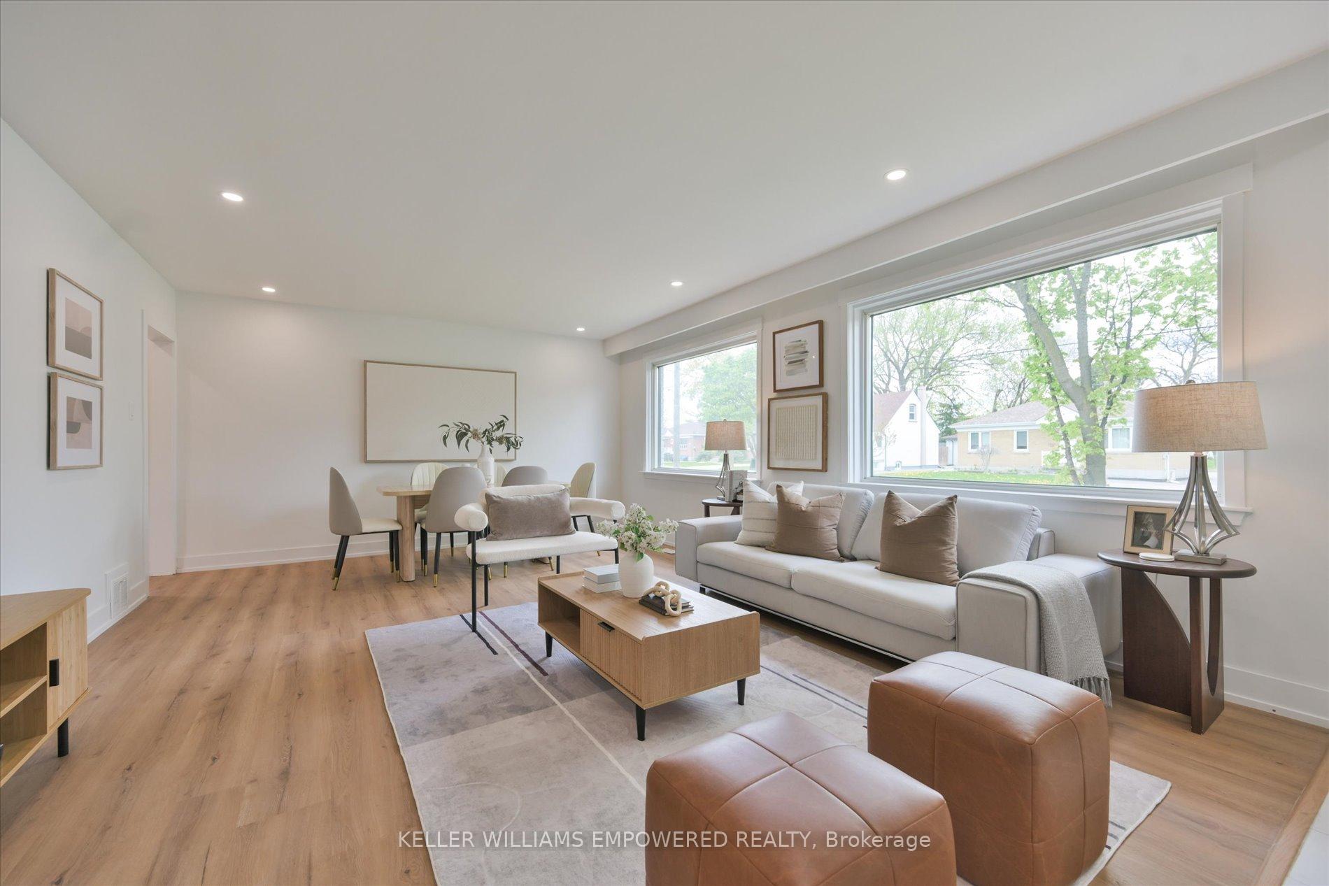 Photo 8 of 42 Deerhurst Avenue, North York, Humberlea-Pelmo Park — HOMEH