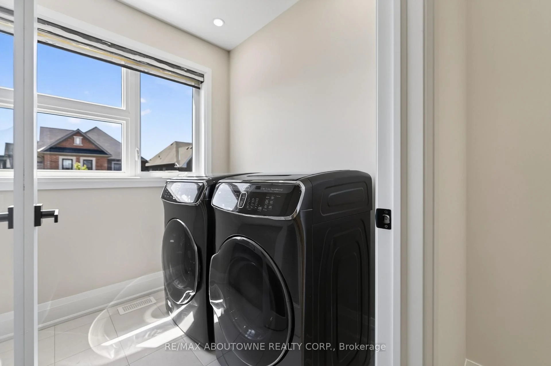 Photo 40 of 197 Polly Drive, Oakville, Glenorchy — HOMEH