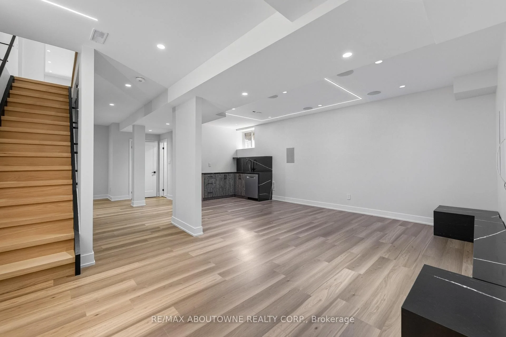 Photo 51 of 197 Polly Drive, Oakville, Glenorchy — HOMEH