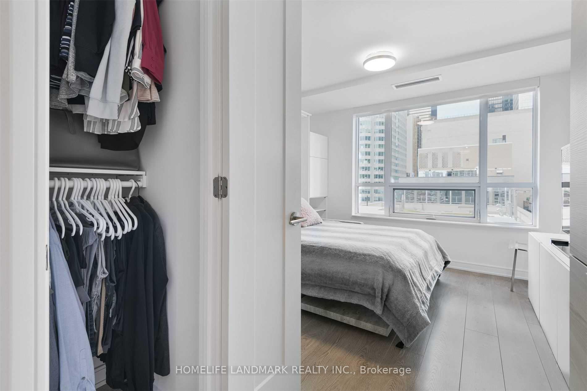 Photo 11 of Unit 1012, 88 Scott Street, Toronto, Church-Yonge Corridor — HOMEH
