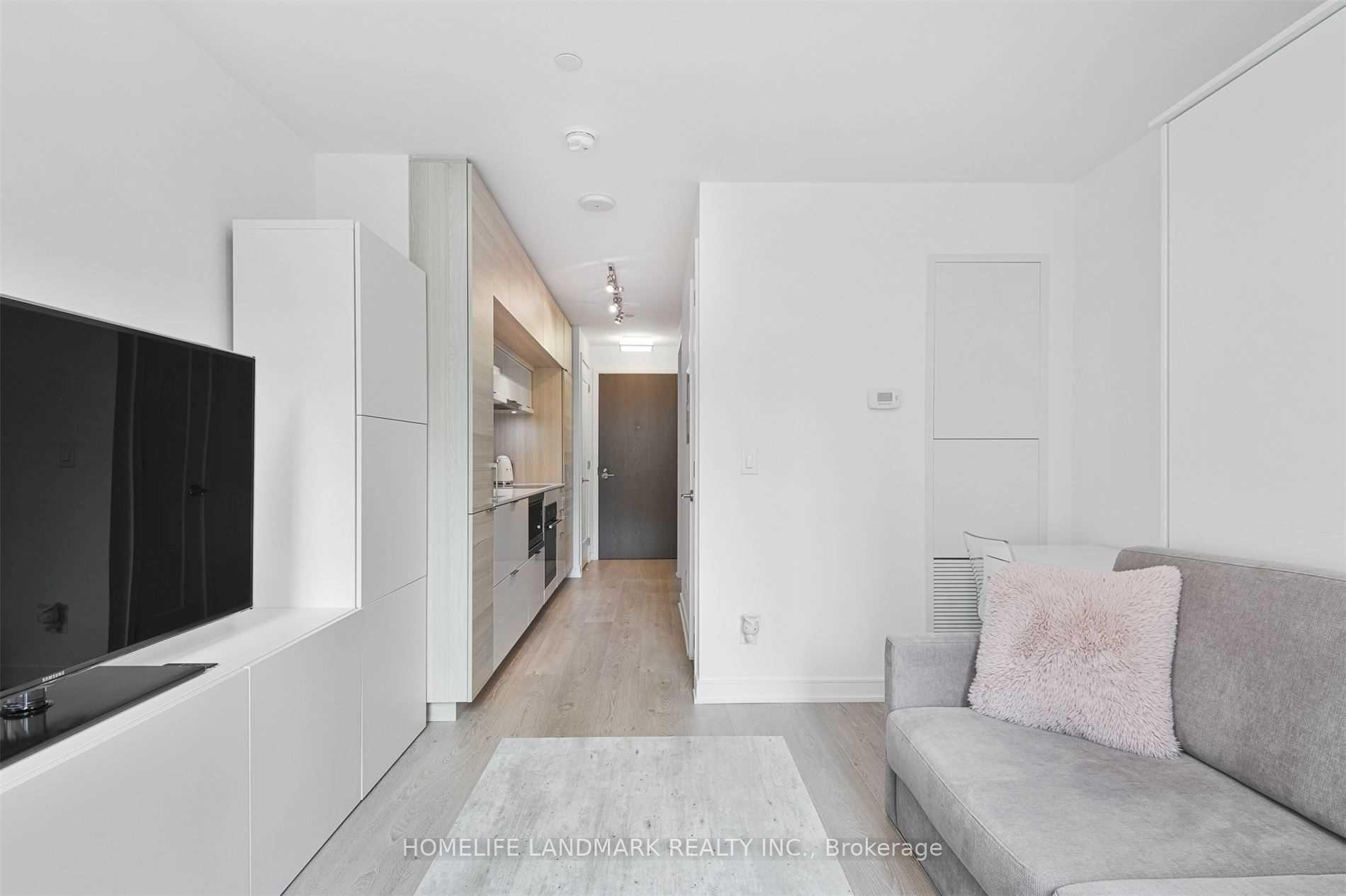 Photo 12 of Unit 1012, 88 Scott Street, Toronto, Church-Yonge Corridor — HOMEH