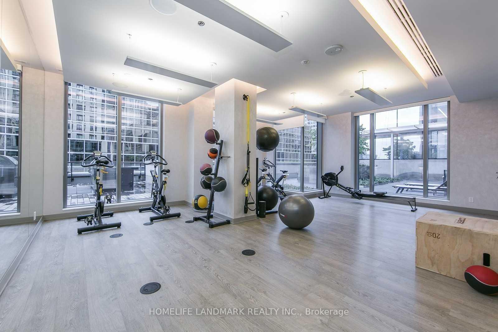 Photo 17 of Unit 1012, 88 Scott Street, Toronto, Church-Yonge Corridor — HOMEH