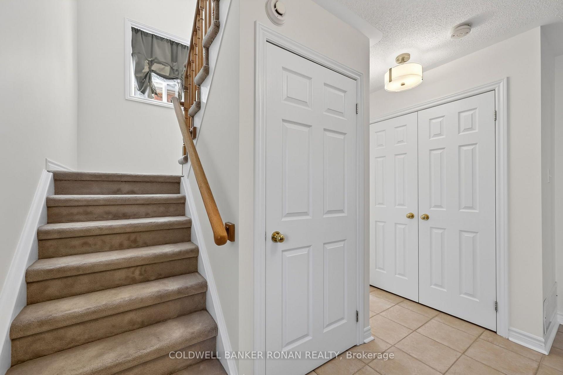 Photo 21 of 24 Ryan Court, Barrie, Little Lake — HOMEH