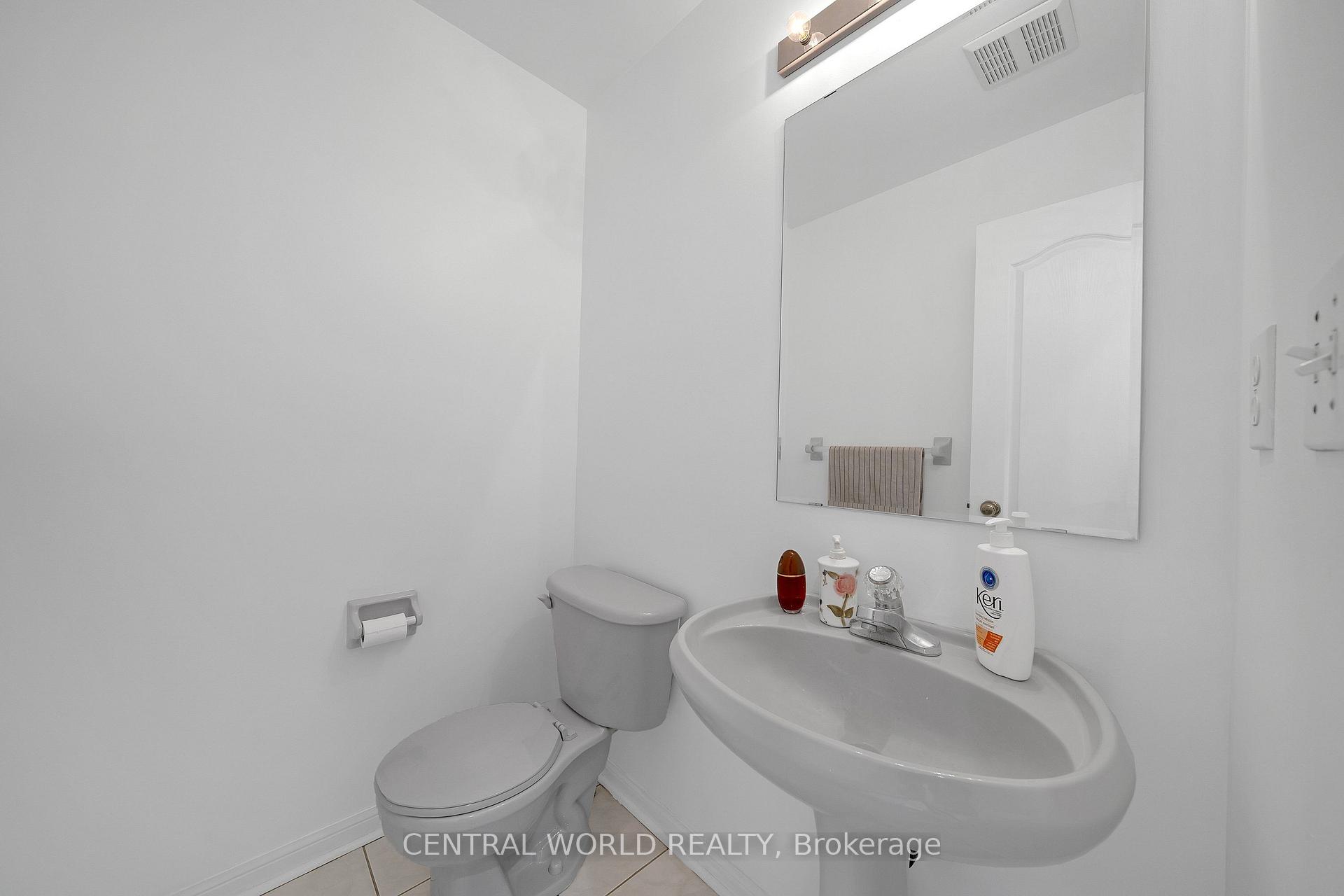 Photo 19 of 93 Majestic Drive, Markham, Berczy — HOMEH