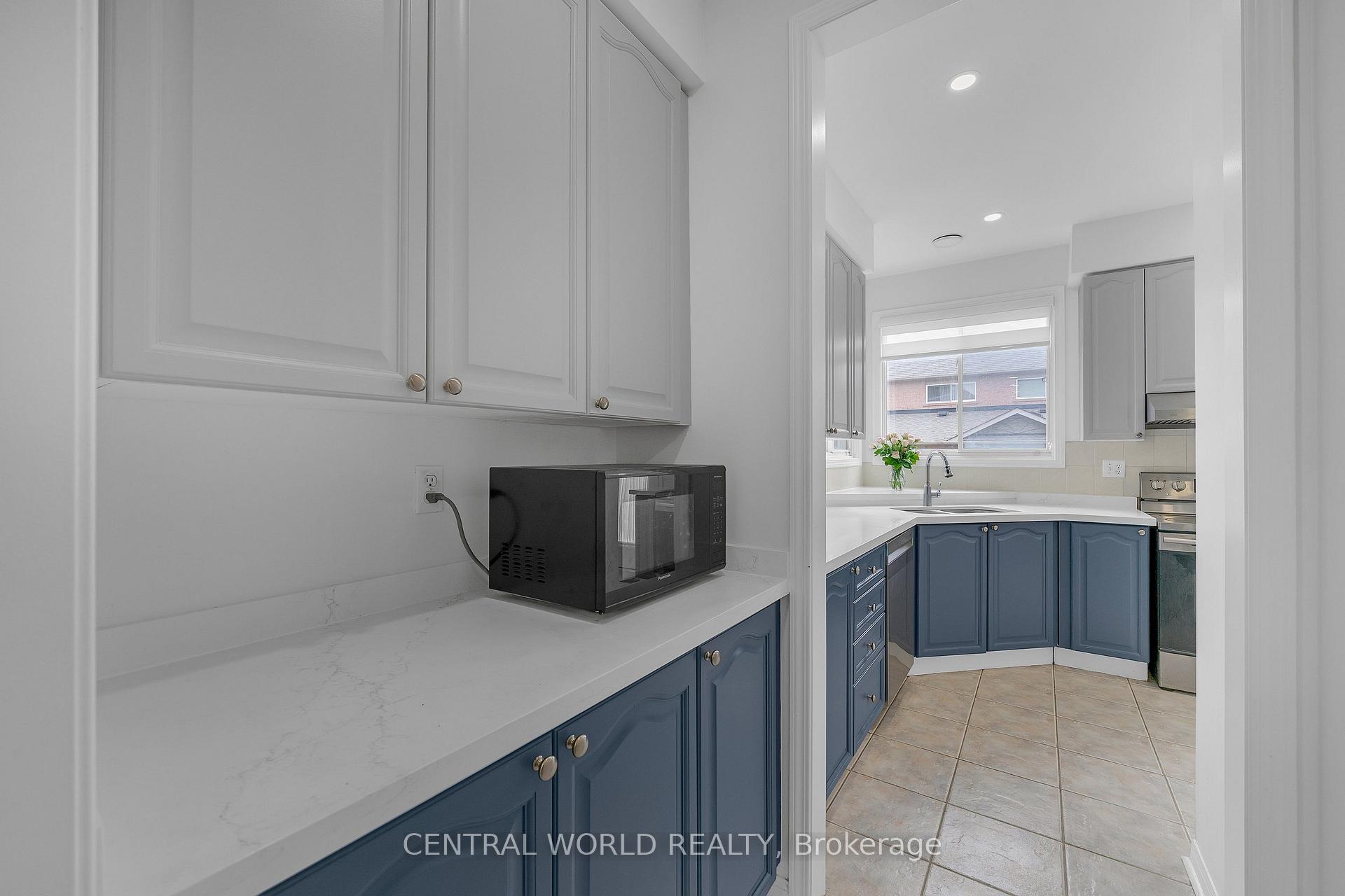 Photo 30 of 93 Majestic Drive, Markham, Berczy — HOMEH