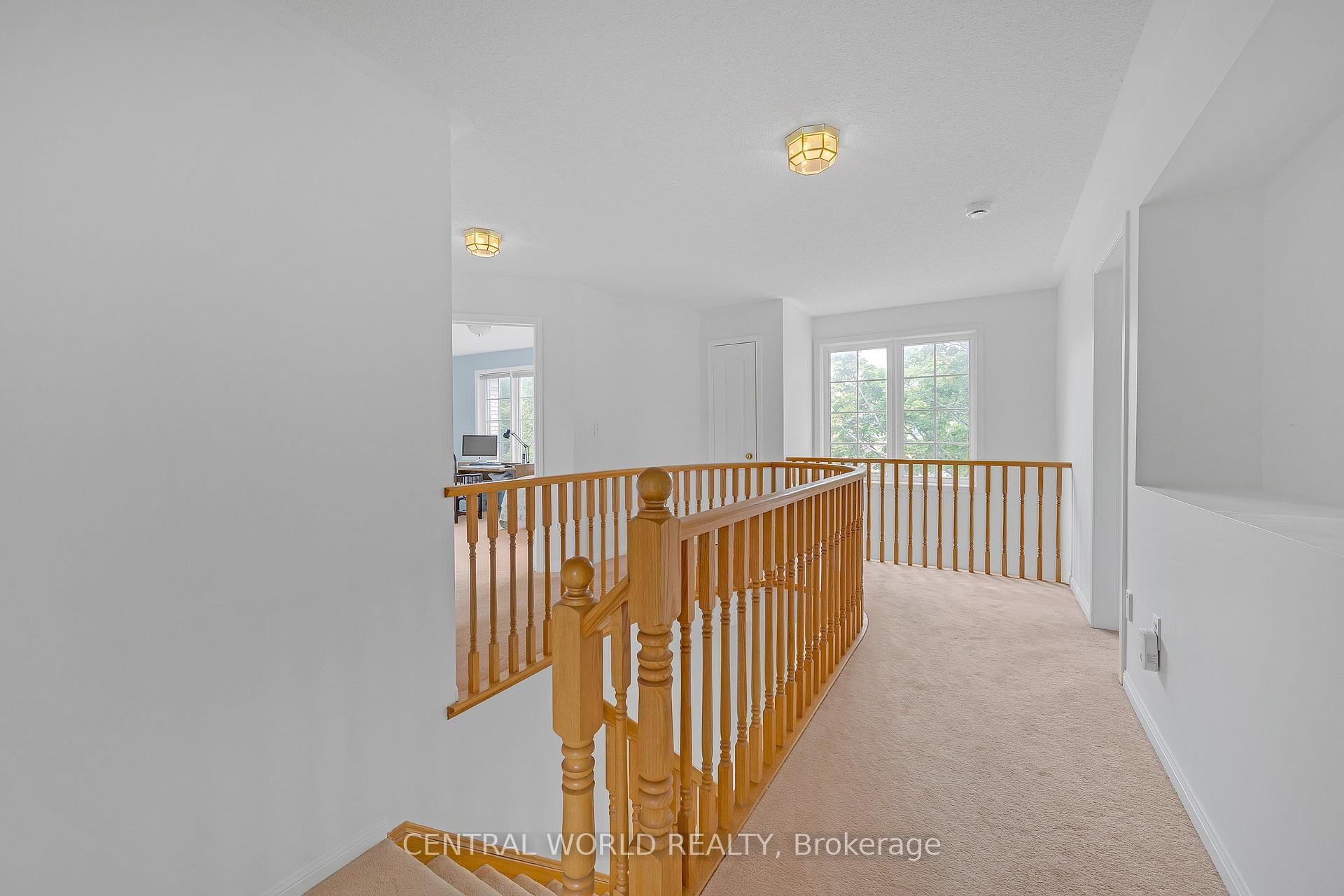 Photo 32 of 93 Majestic Drive, Markham, Berczy — HOMEH