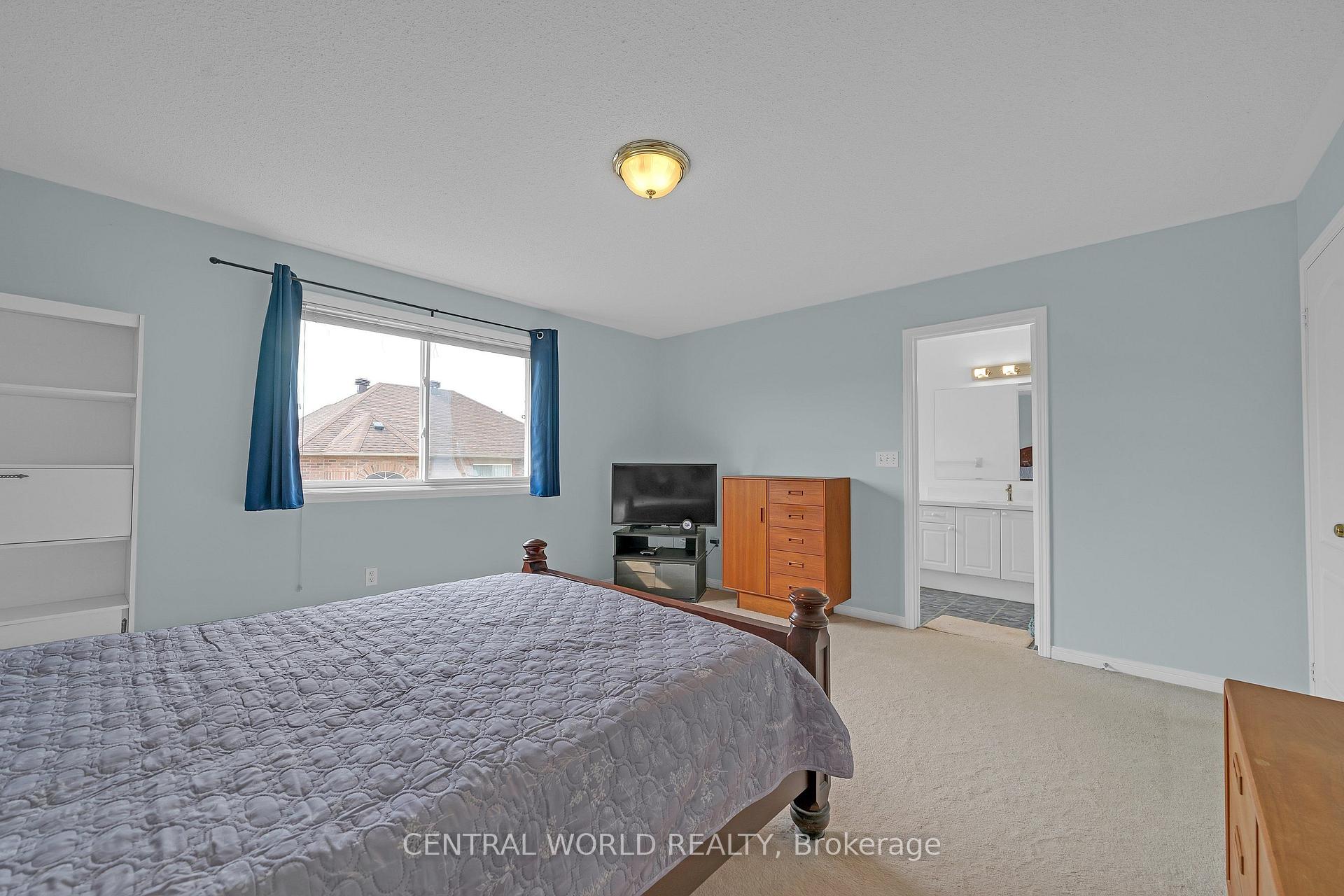 Photo 37 of 93 Majestic Drive, Markham, Berczy — HOMEH