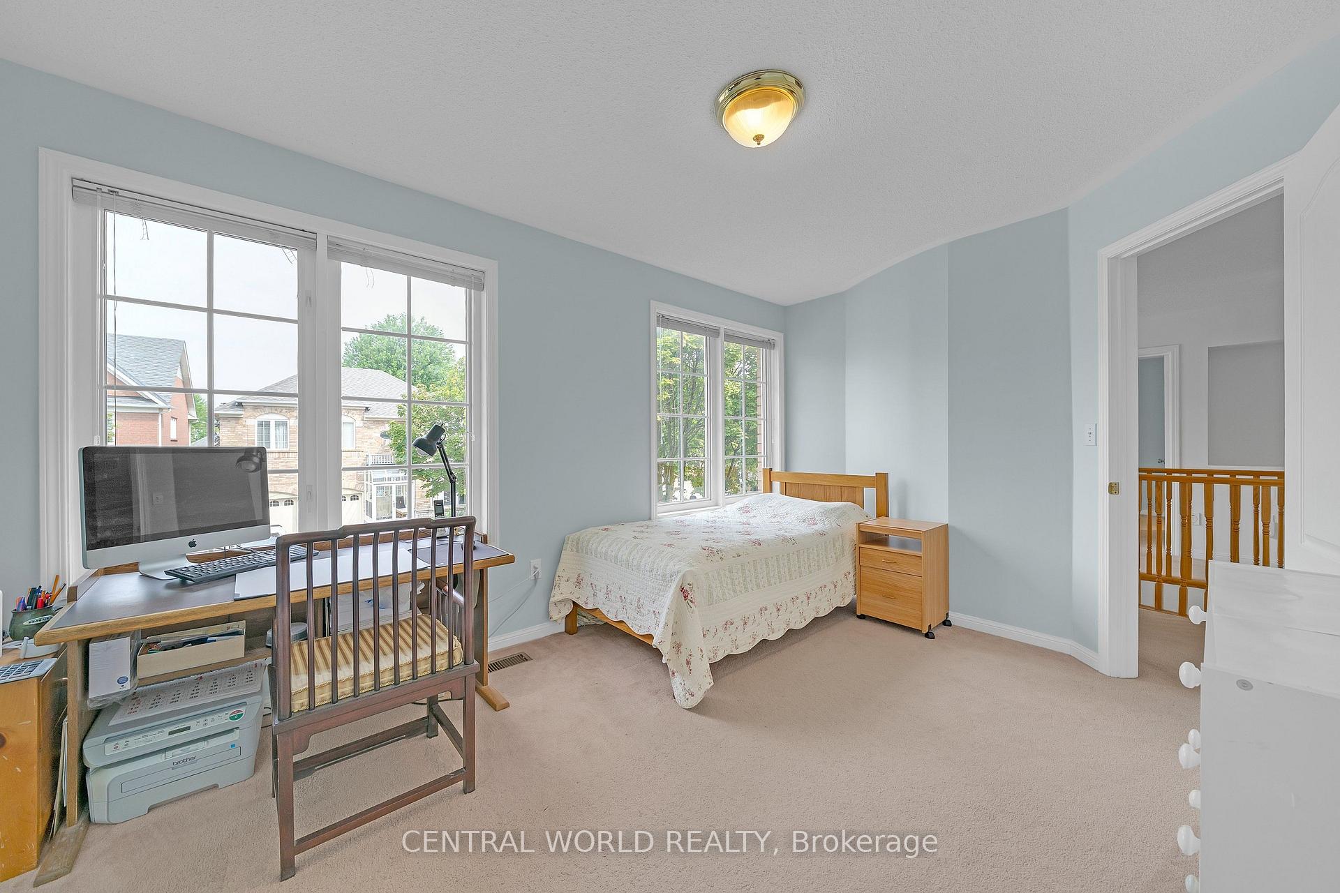 Photo 44 of 93 Majestic Drive, Markham, Berczy — HOMEH