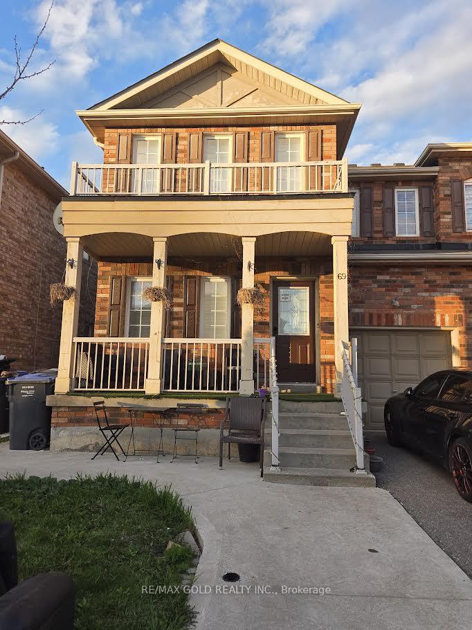 Photo 2 of 69 Personna Circle, Brampton, Credit Valley — HOMEH