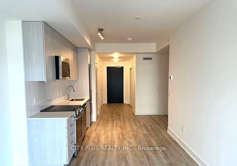Photo 1 of Unit 601, 185 Deerfield Road, Newmarket, Central Newmarket — HOMEH
