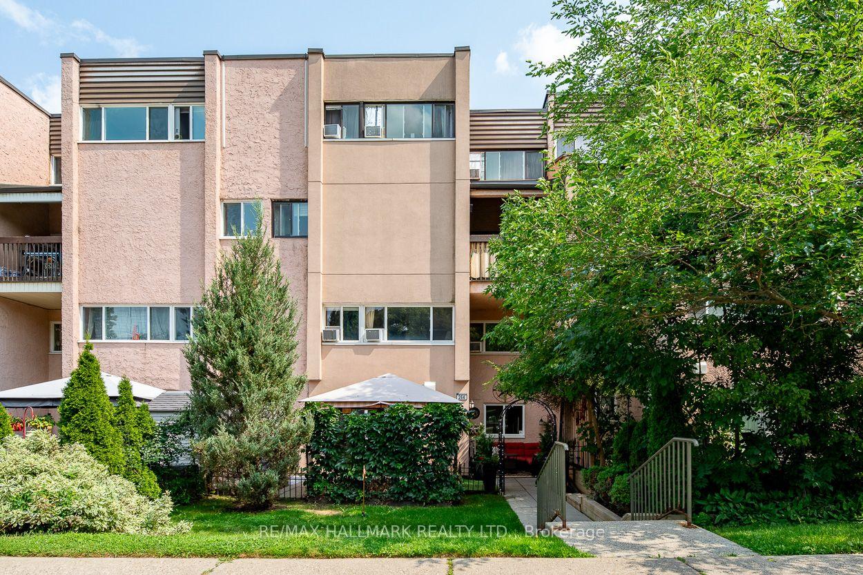 Photo 1 of Unit 264, 3060 Constitution Boulevard, Mississauga, Applewood — HOMEH