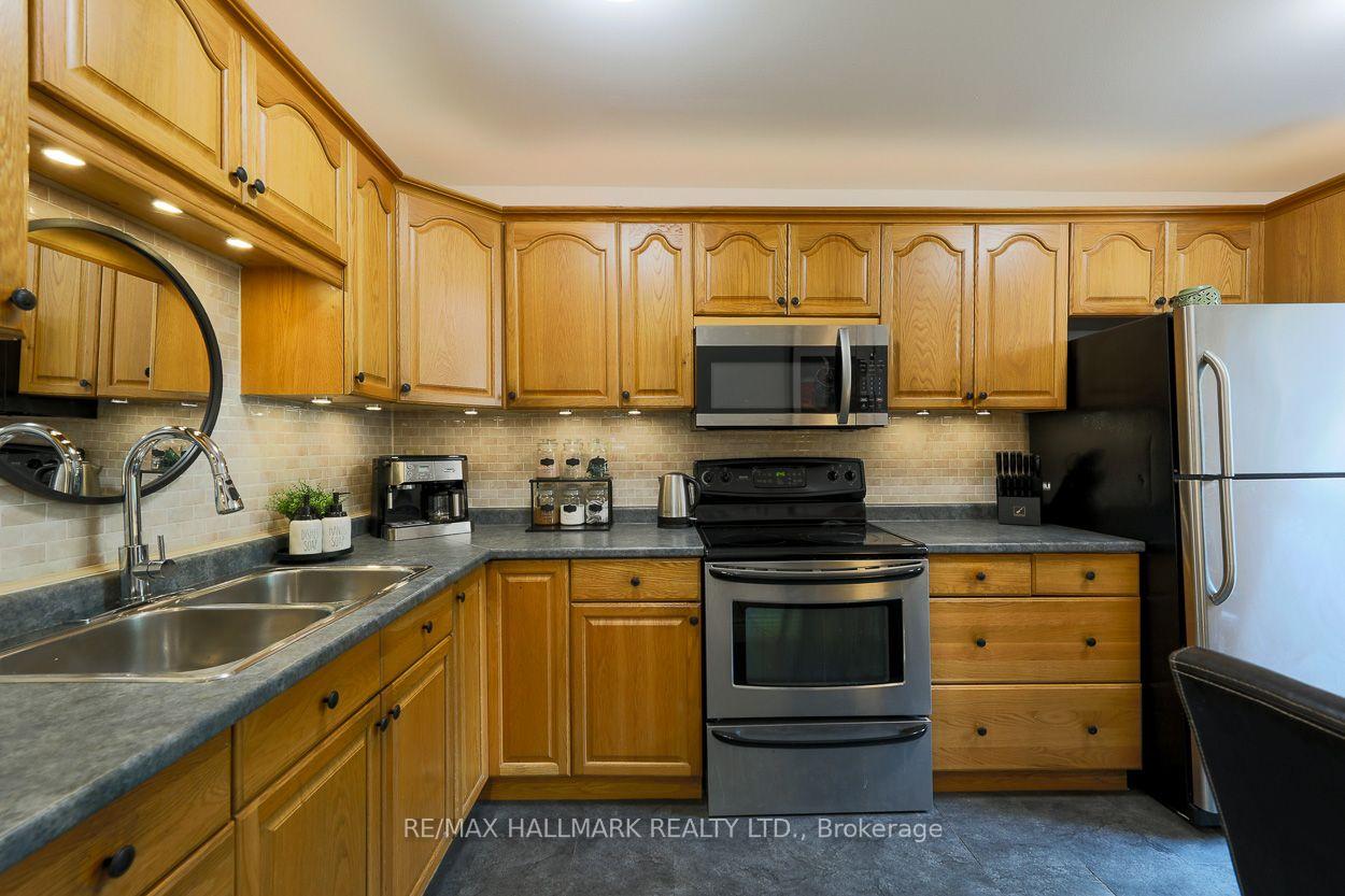 Photo 8 of Unit 264, 3060 Constitution Boulevard, Mississauga, Applewood — HOMEH