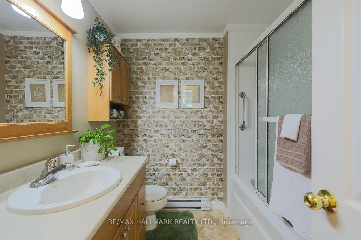 Photo 13 of Unit 264, 3060 Constitution Boulevard, Mississauga, Applewood — HOMEH