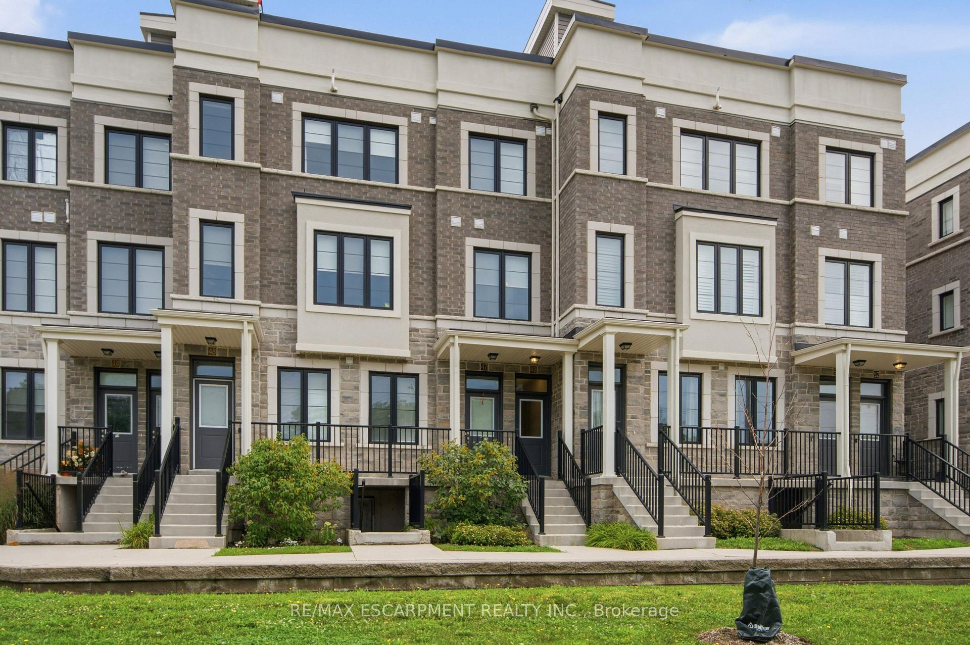Photo 2 of Unit 49, 383 Dundas Street E, Hamilton, Waterdown — HOMEH