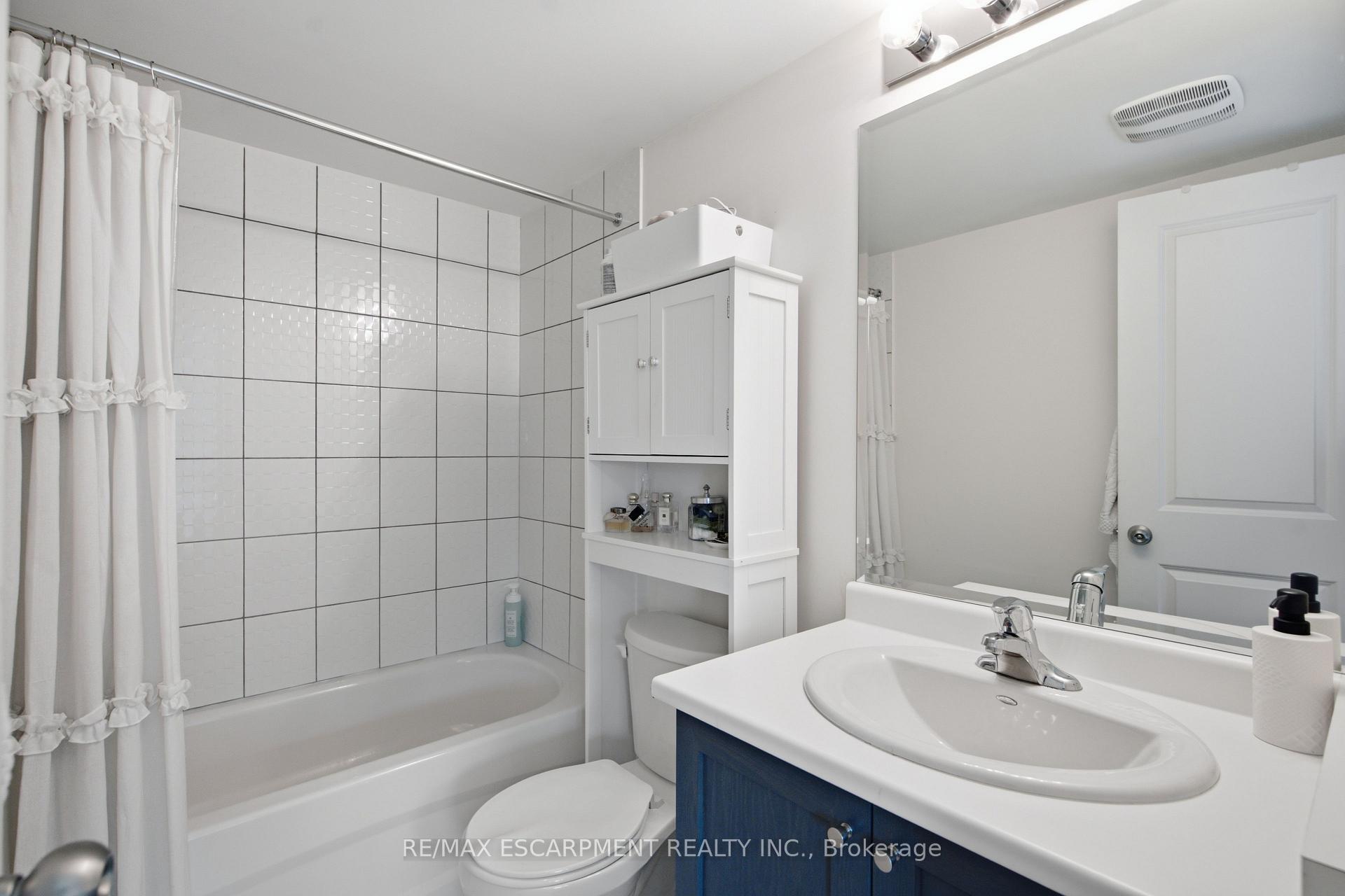 Photo 20 of Unit 49, 383 Dundas Street E, Hamilton, Waterdown — HOMEH