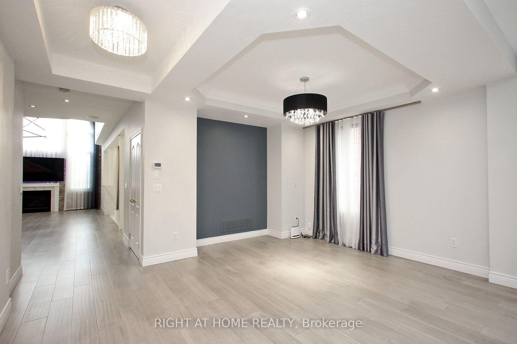 Photo 8 of 133 Woodville Drive, Vaughan, Patterson — HOMEH
