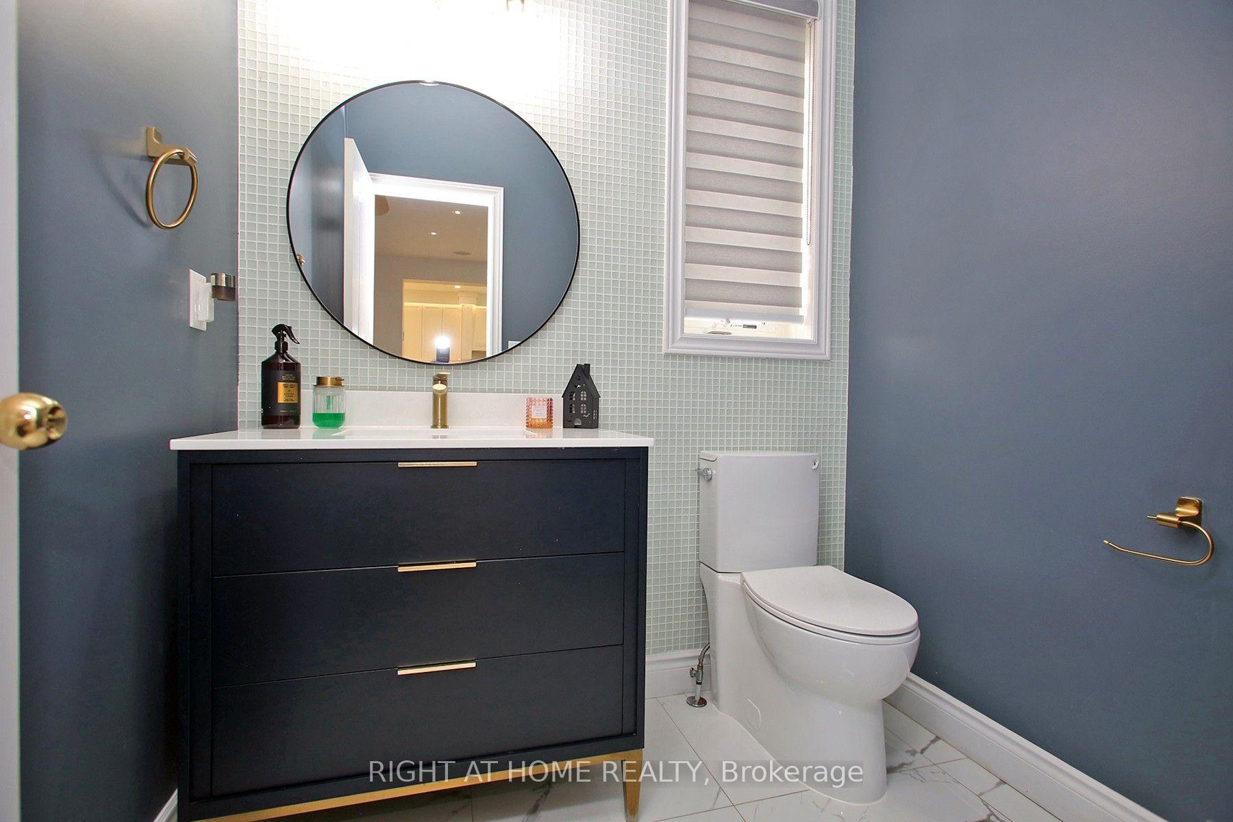Photo 18 of 133 Woodville Drive, Vaughan, Patterson — HOMEH